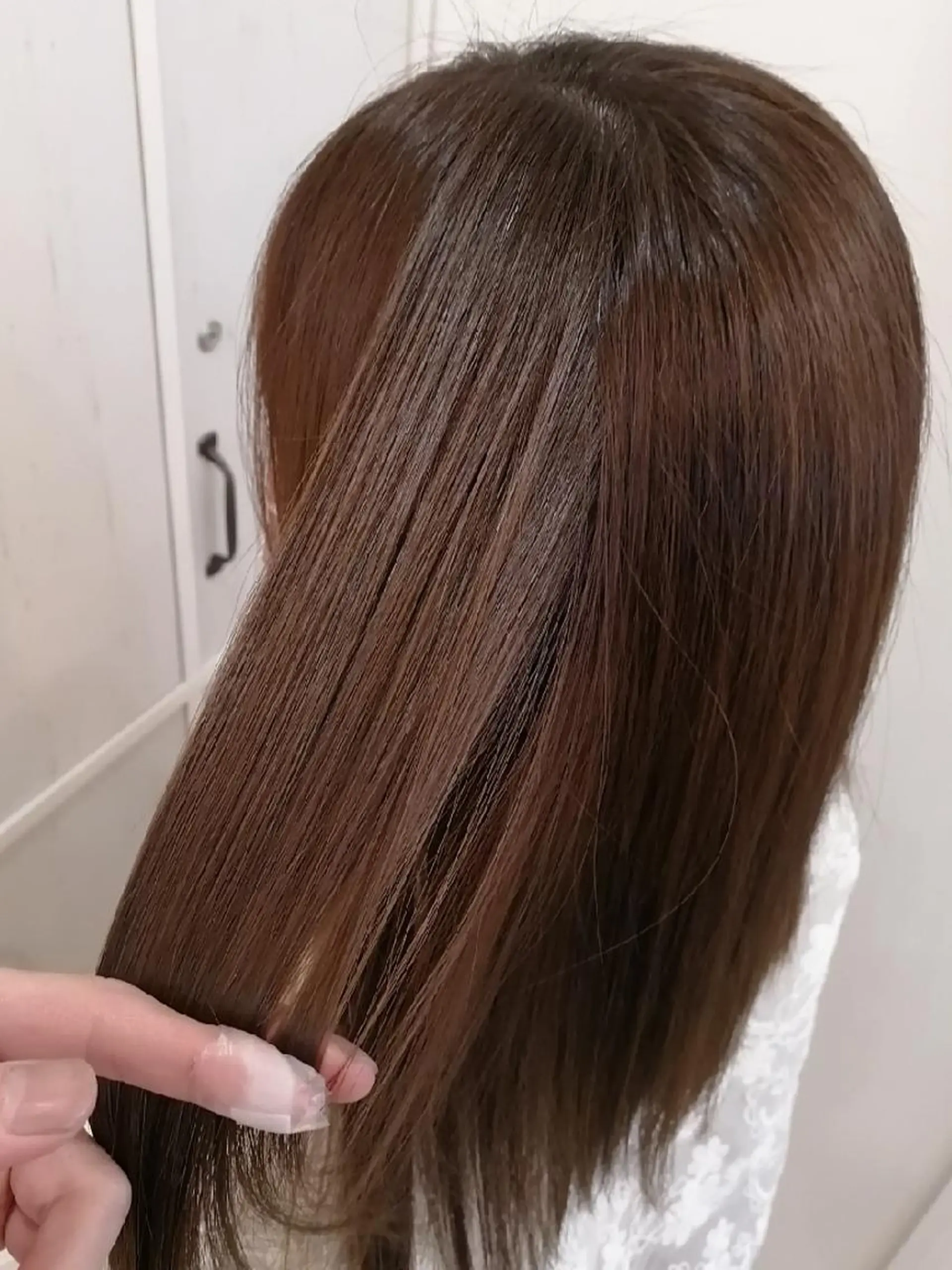 セミロング カラー ✨METEO導入店✨ 髪質改善×縮毛矯正のヘアスタイル