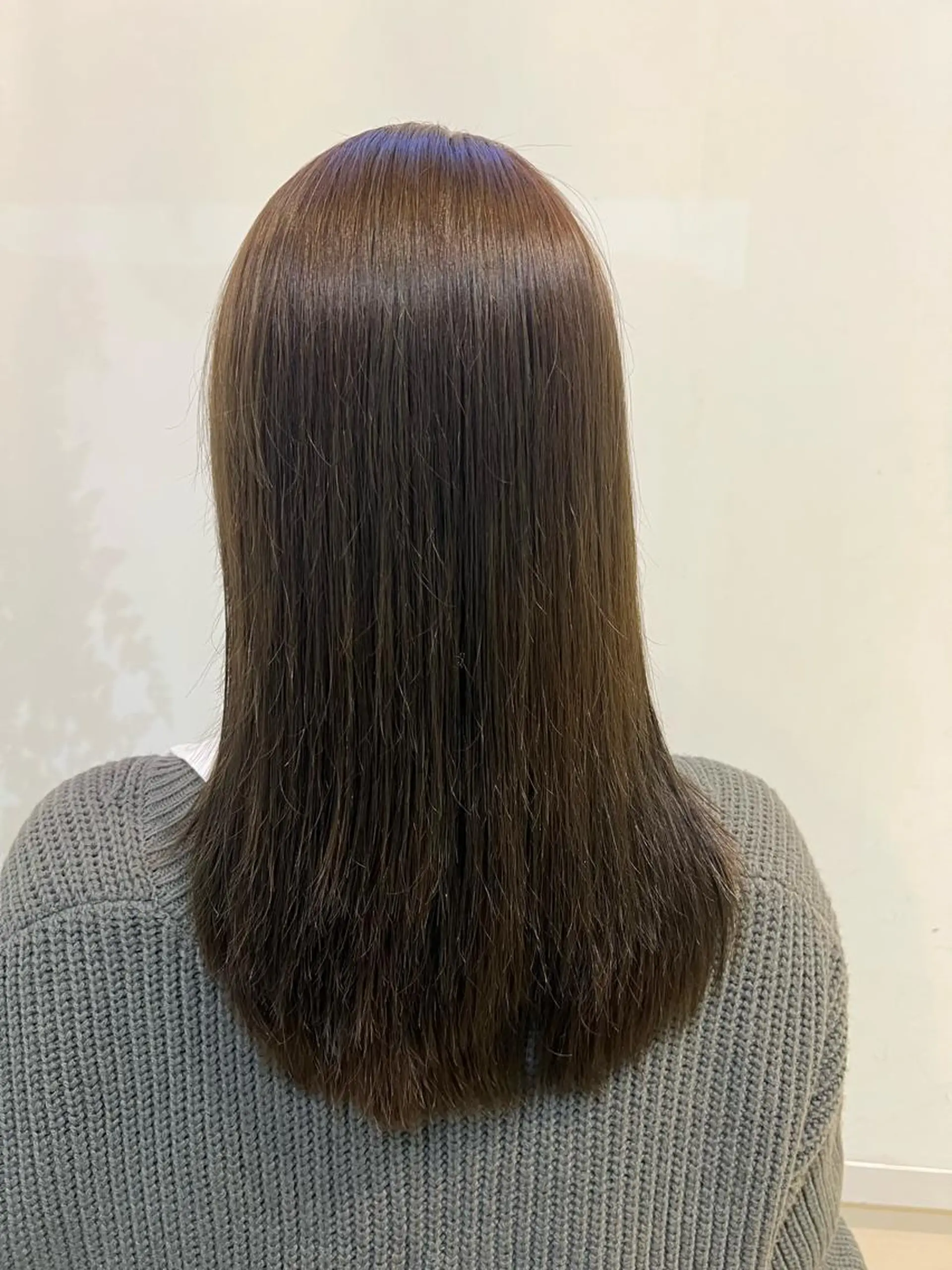 セミロング カラー ブリーチしない暖色 カラー🥀杉 優菜のヘアスタイル