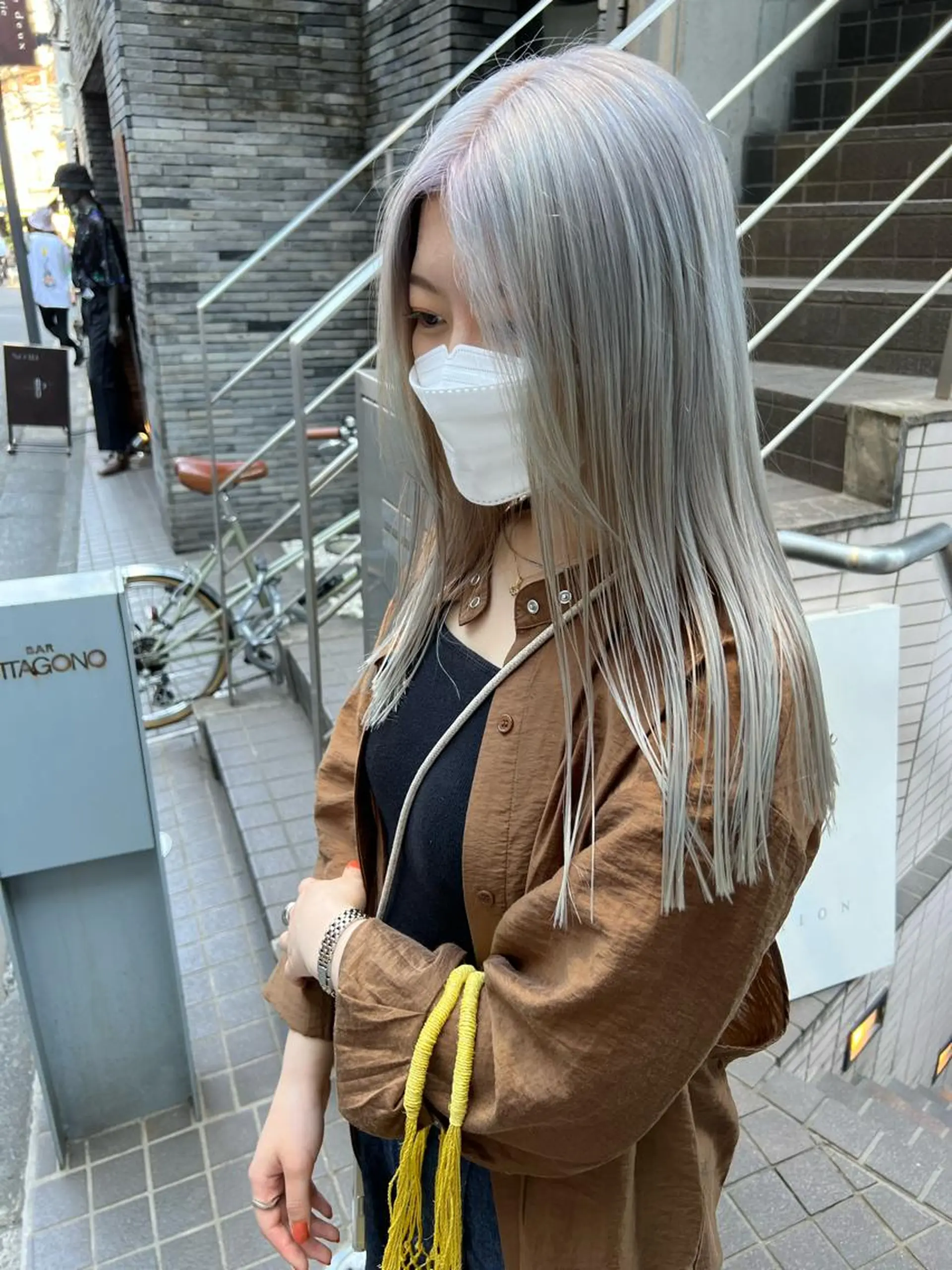 セミロング カラー パーマ ヘアアレンジ メンズ キッズ ネイル マツエク・マツパ アイブロウ カット ヘアカラー トリートメント nico TOKYO 渋谷所属・ブリーチ　ハイトーン 特化🌈フジタハルキのヘアスタイル