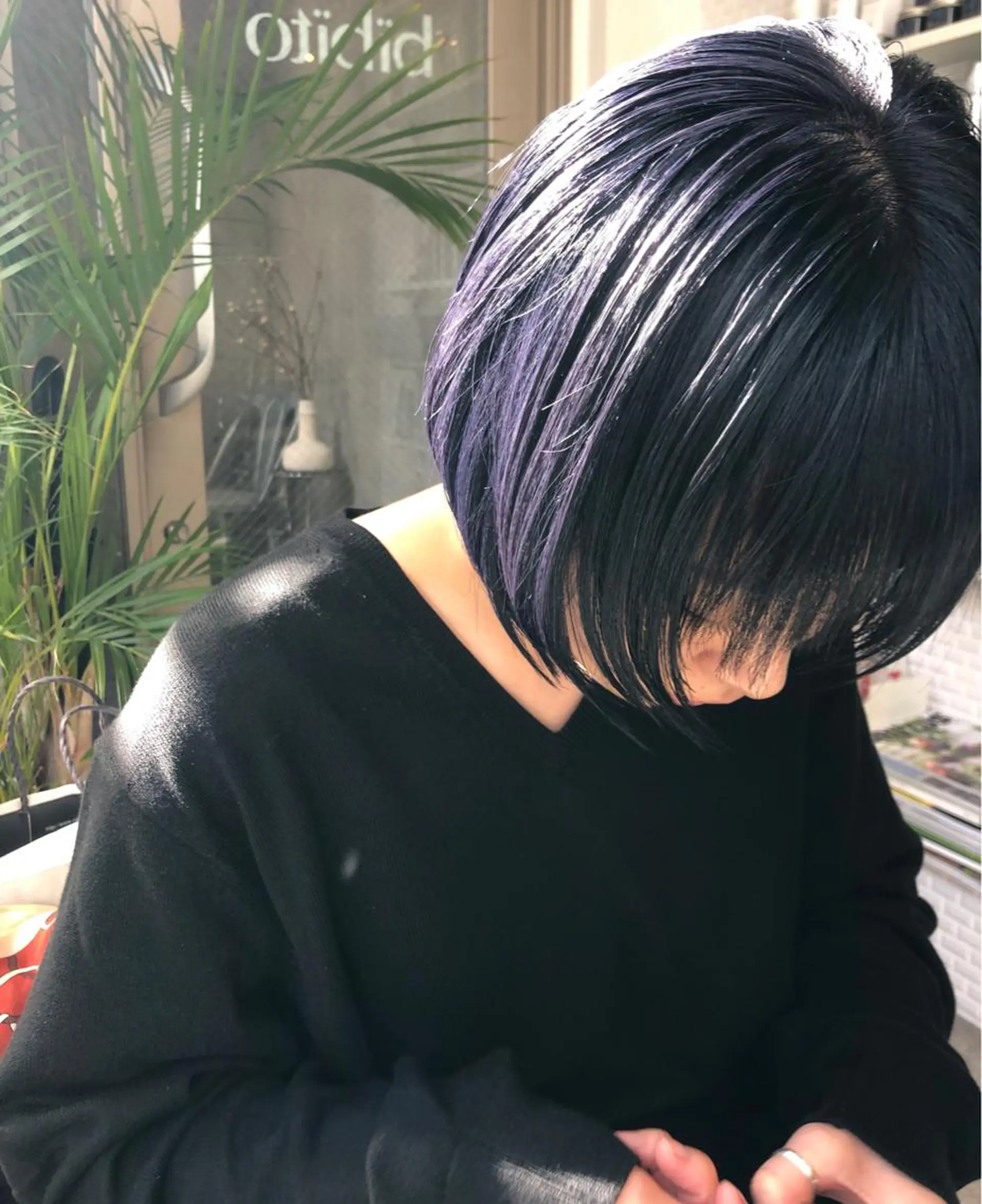 ショート カラー 🌈圧倒的デザイン力 内井省吾のヘアスタイル