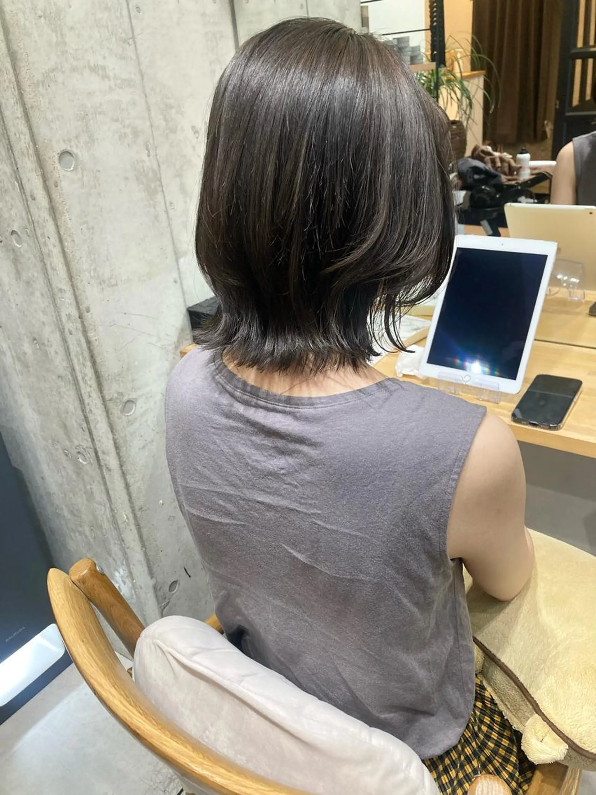 ショート ✨色持ちの良い艶 カラー✨蟹江真世のヘアスタイル