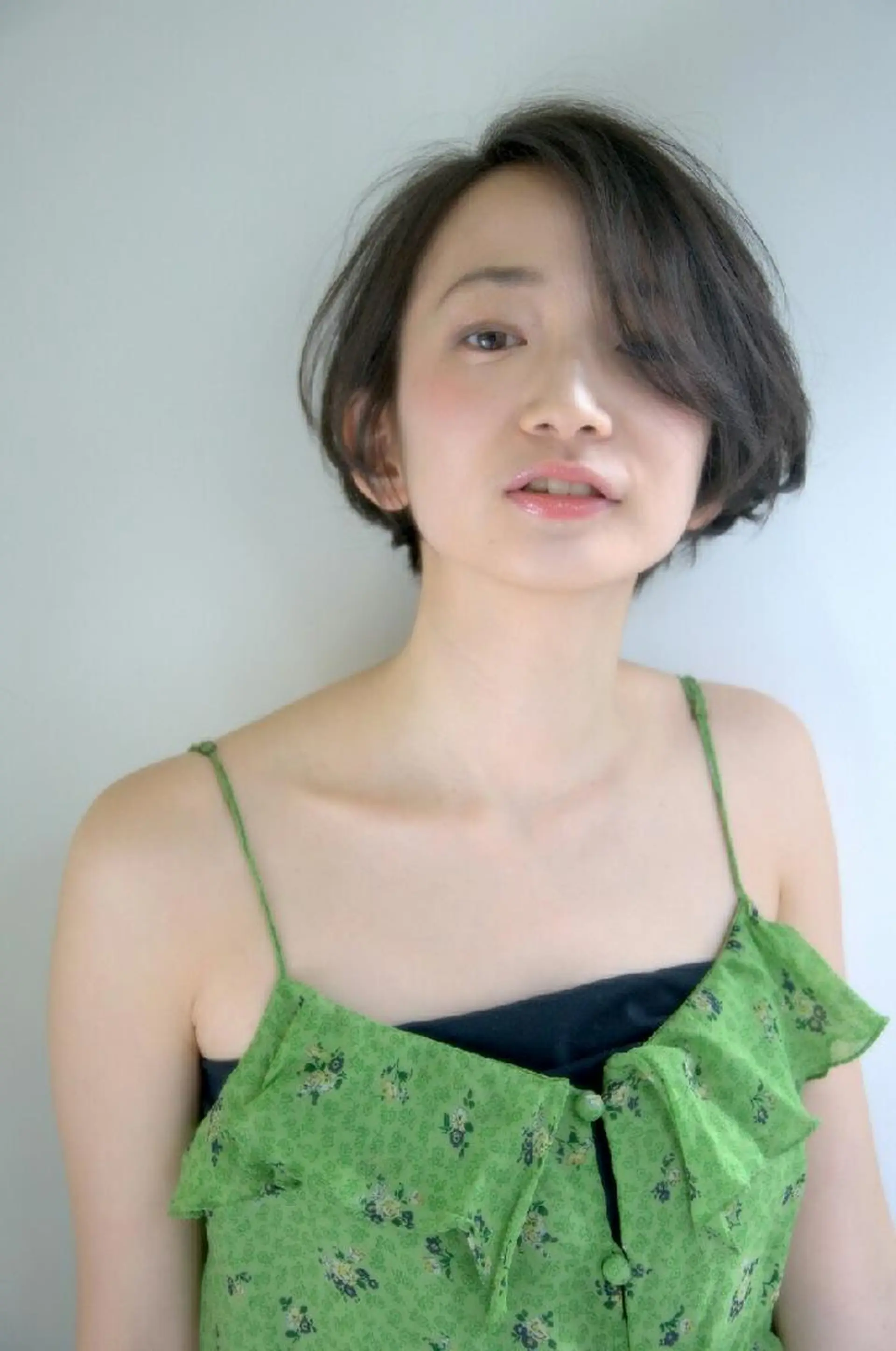 カラー セミロング ショート ミディアム パーマ OKAMOTO SUSUMUのヘアスタイル