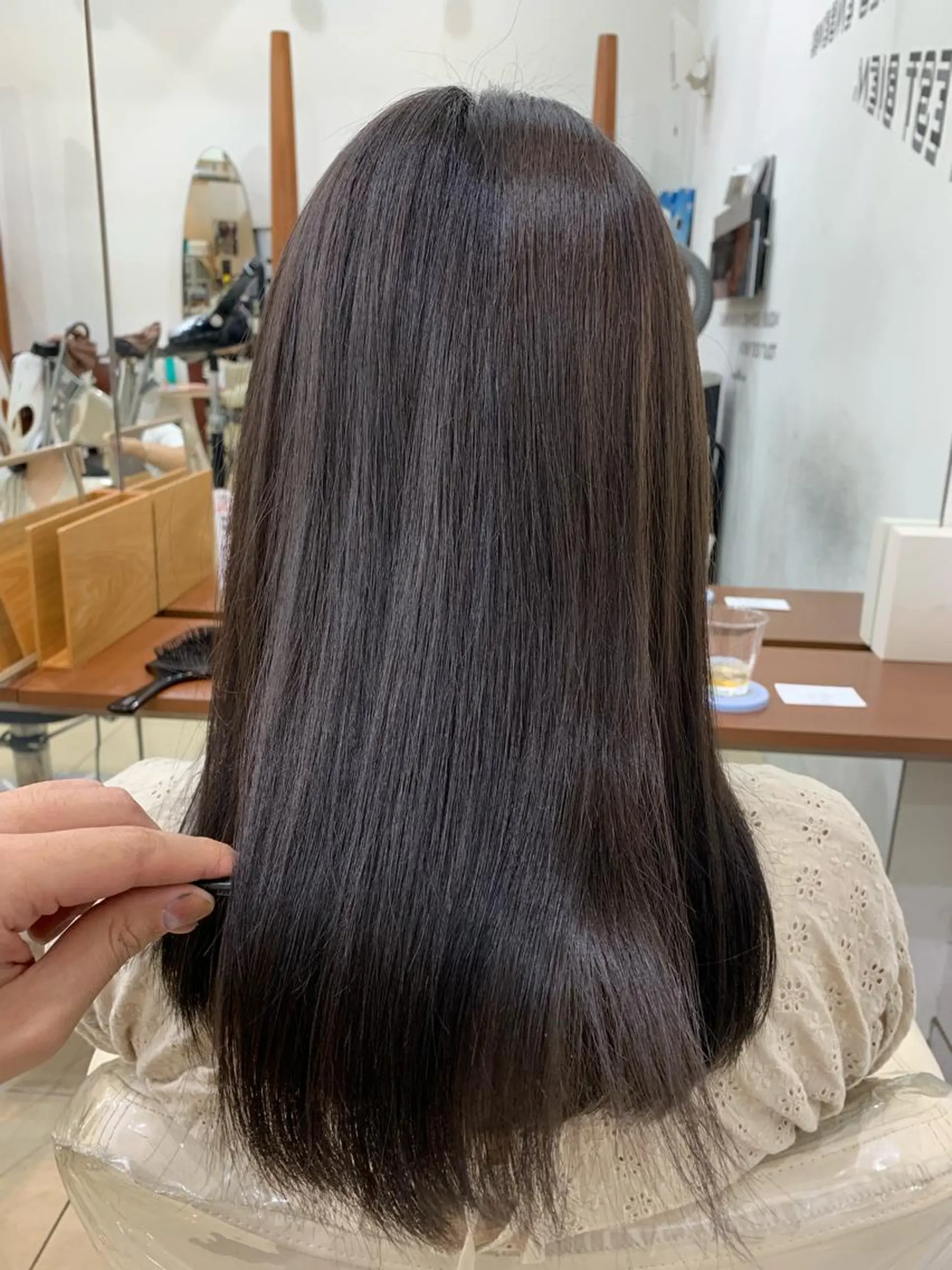 セミロング カラー 縮毛矯正/髪質改善 /韓国風　山川春輝のヘアスタイル