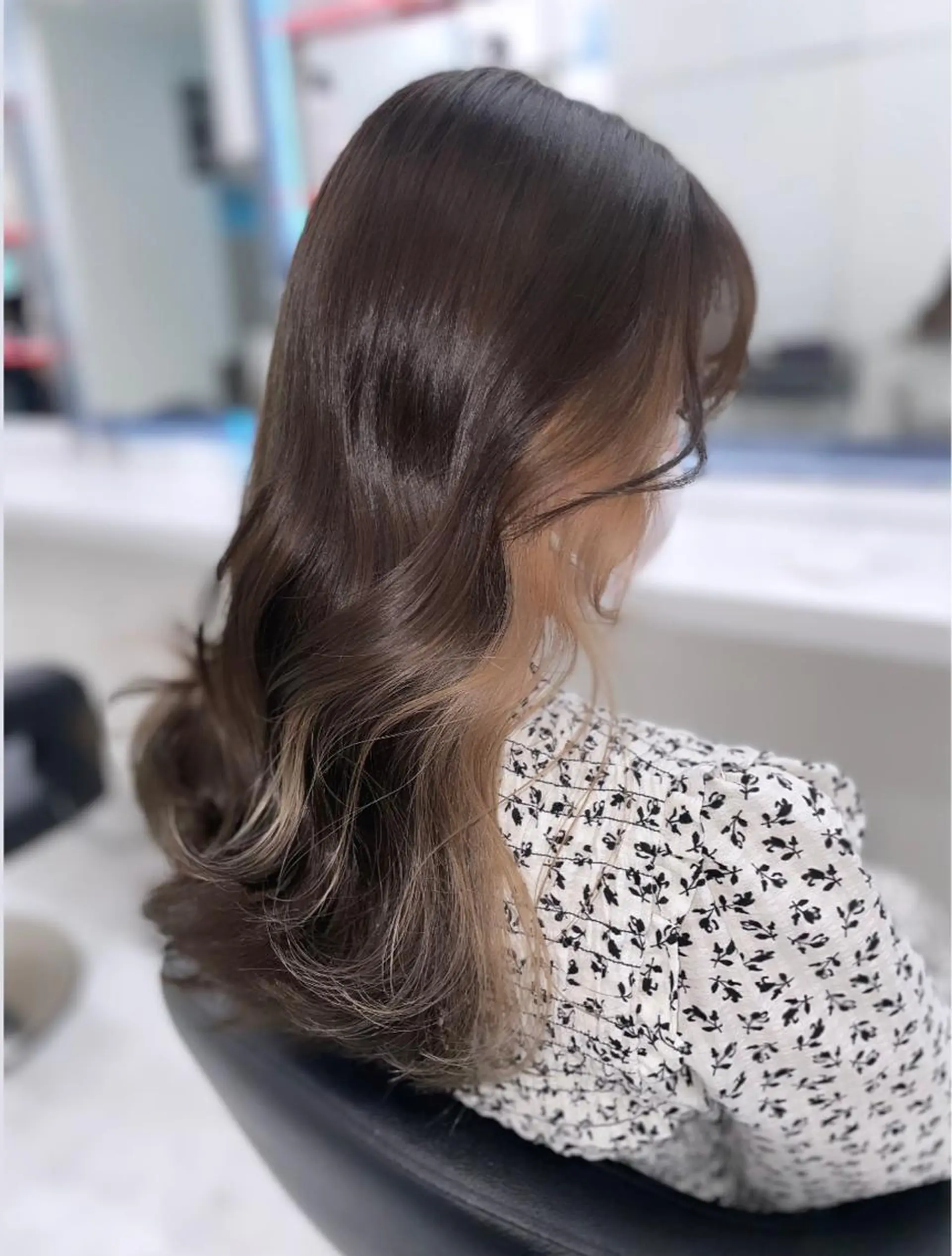 セミロング カラー ヘアアレンジ Ella所属・nana【艶髪】/ レイヤー/縮毛矯正のヘアスタイル