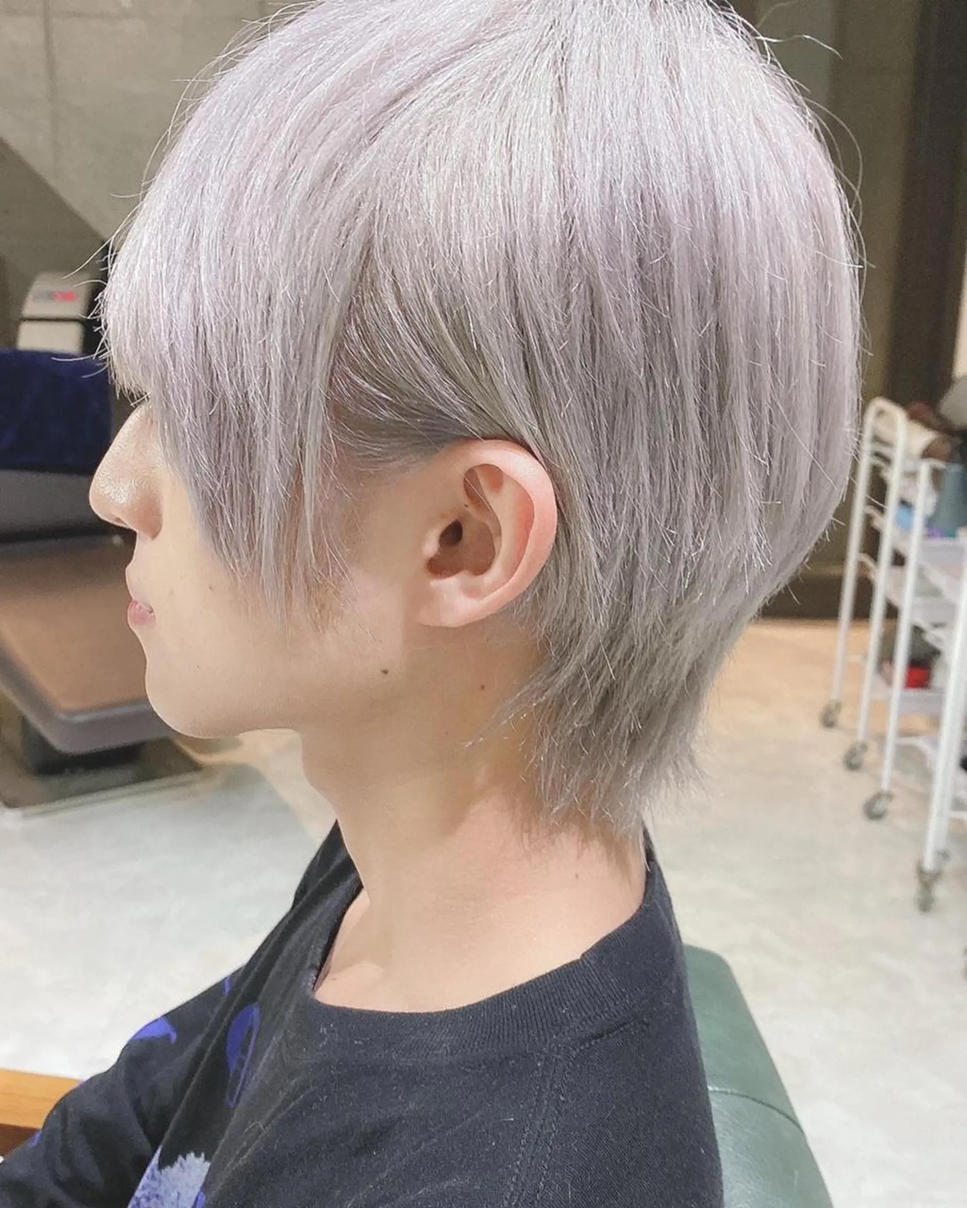 ショート ヘアアレンジ カラー メンズ メンズブリーチ メンズ韓国風 韓国マッシュ マッシュ ツーブロック 𝐑𝐈𝐍𝐊𝐀 🐷🖤のヘアスタイル