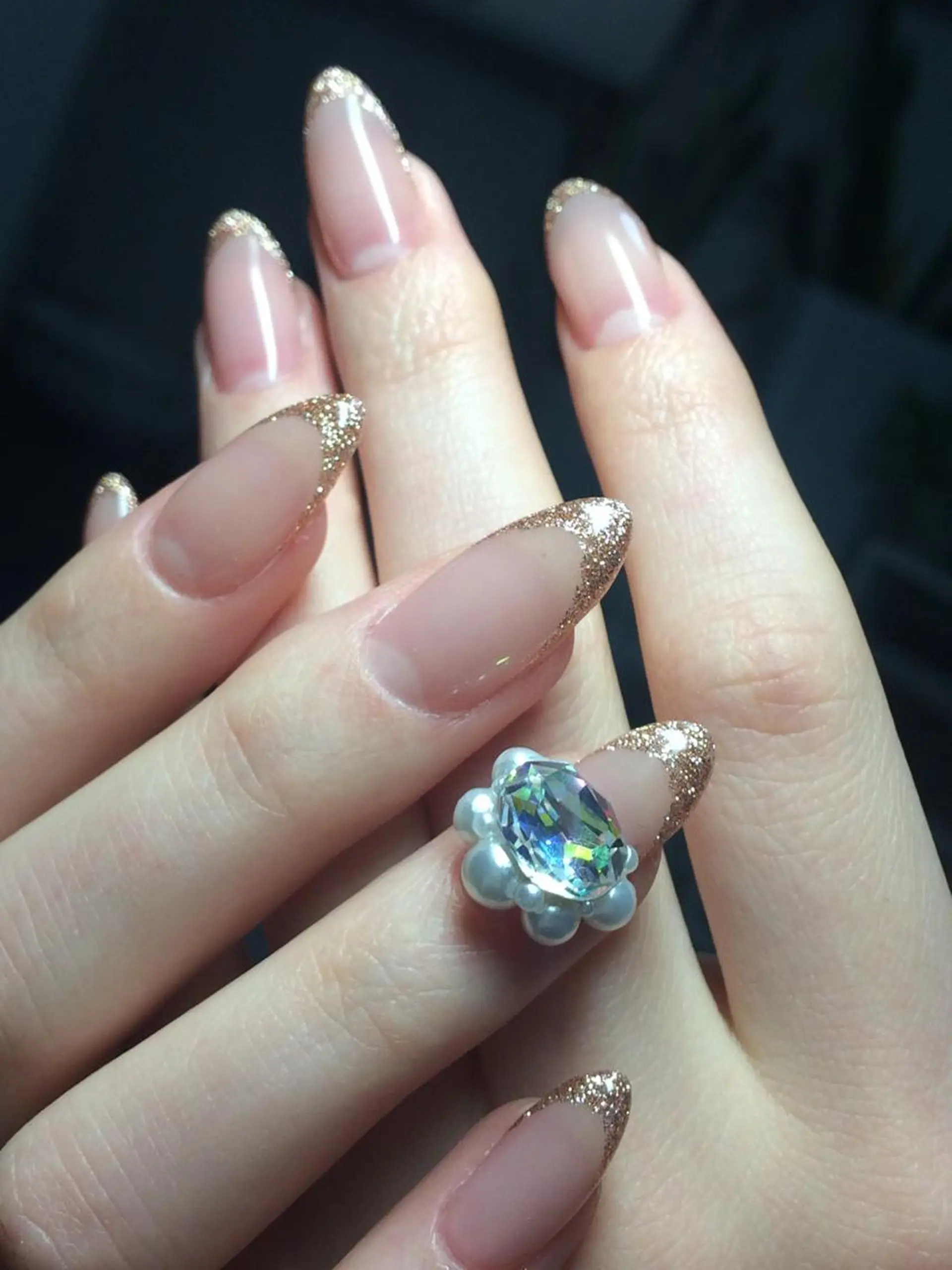 ネイル ロングネイル ショートネイル ストーンネイル ハンドネイル nail salon 7☺︎2所属・nail salon 7☺︎2のネイルデザイン