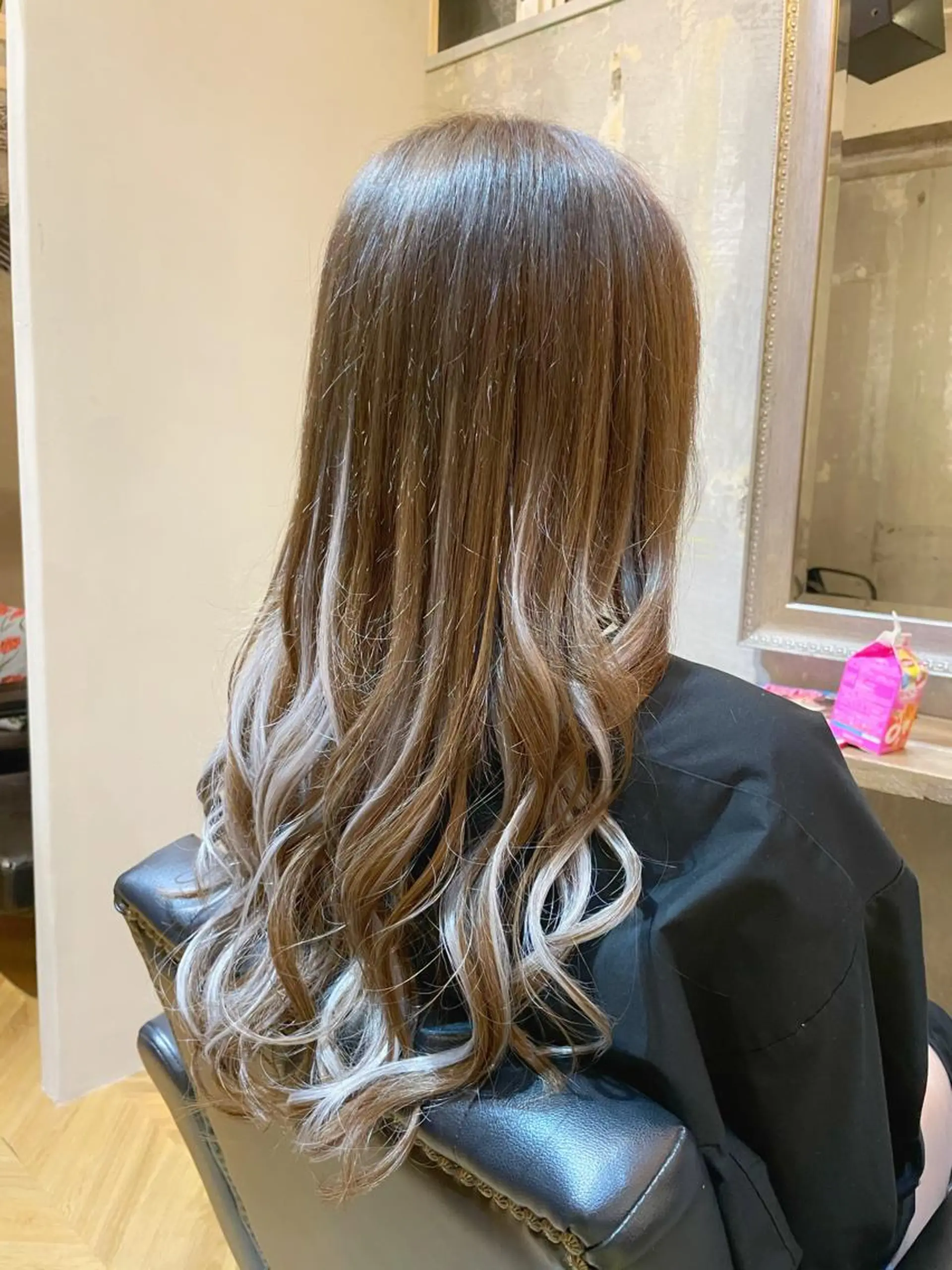 ロング ヘアアレンジ シールエクステ アッシュ ミストバング エクステ ハイライト エクステ エクステ指名No.1 【店長】橘田のヘアスタイル