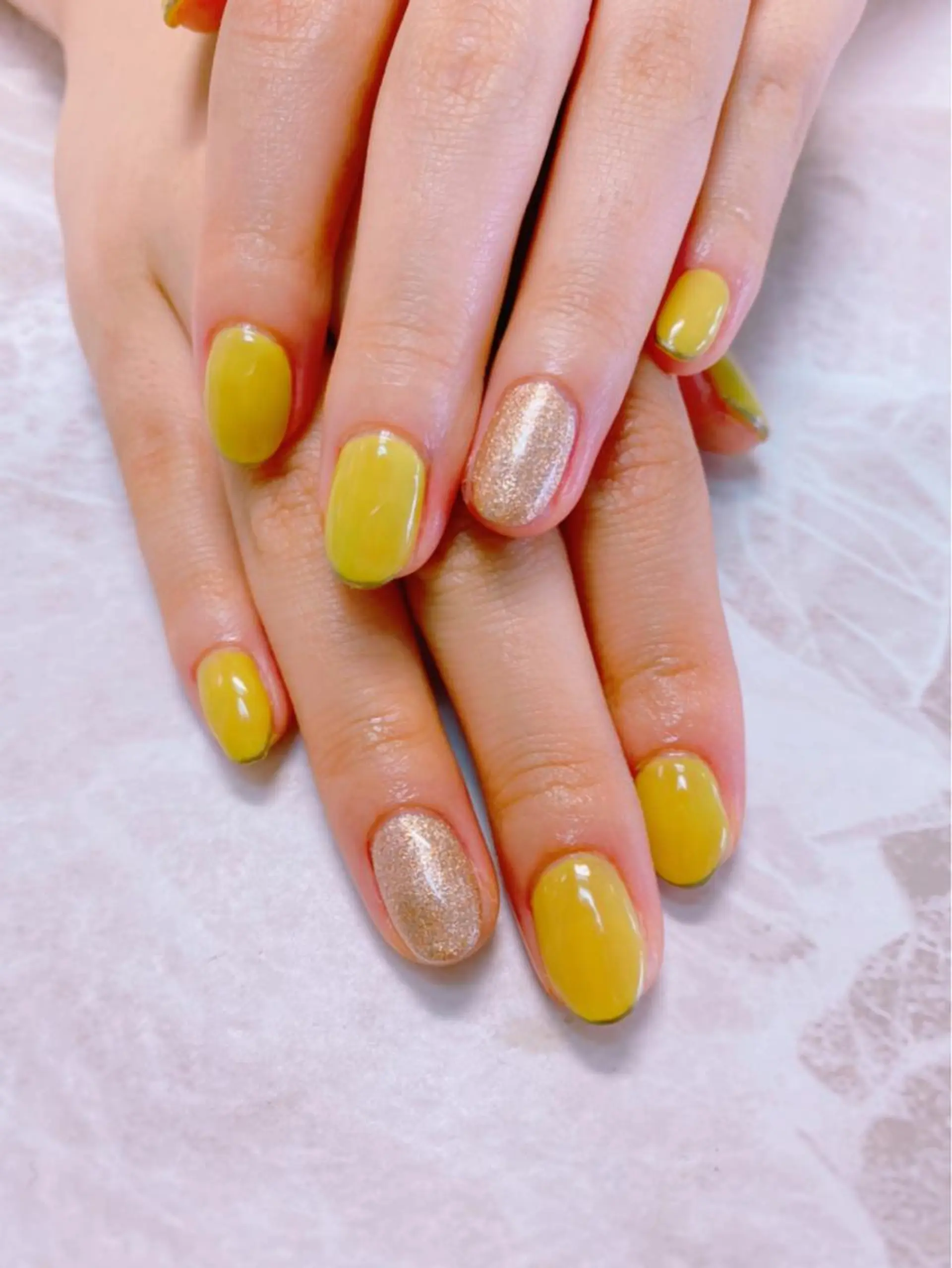 ネイル ラメ(グリッター) ワンカラーネイル ネイルPetit Ribbonのネイルデザイン