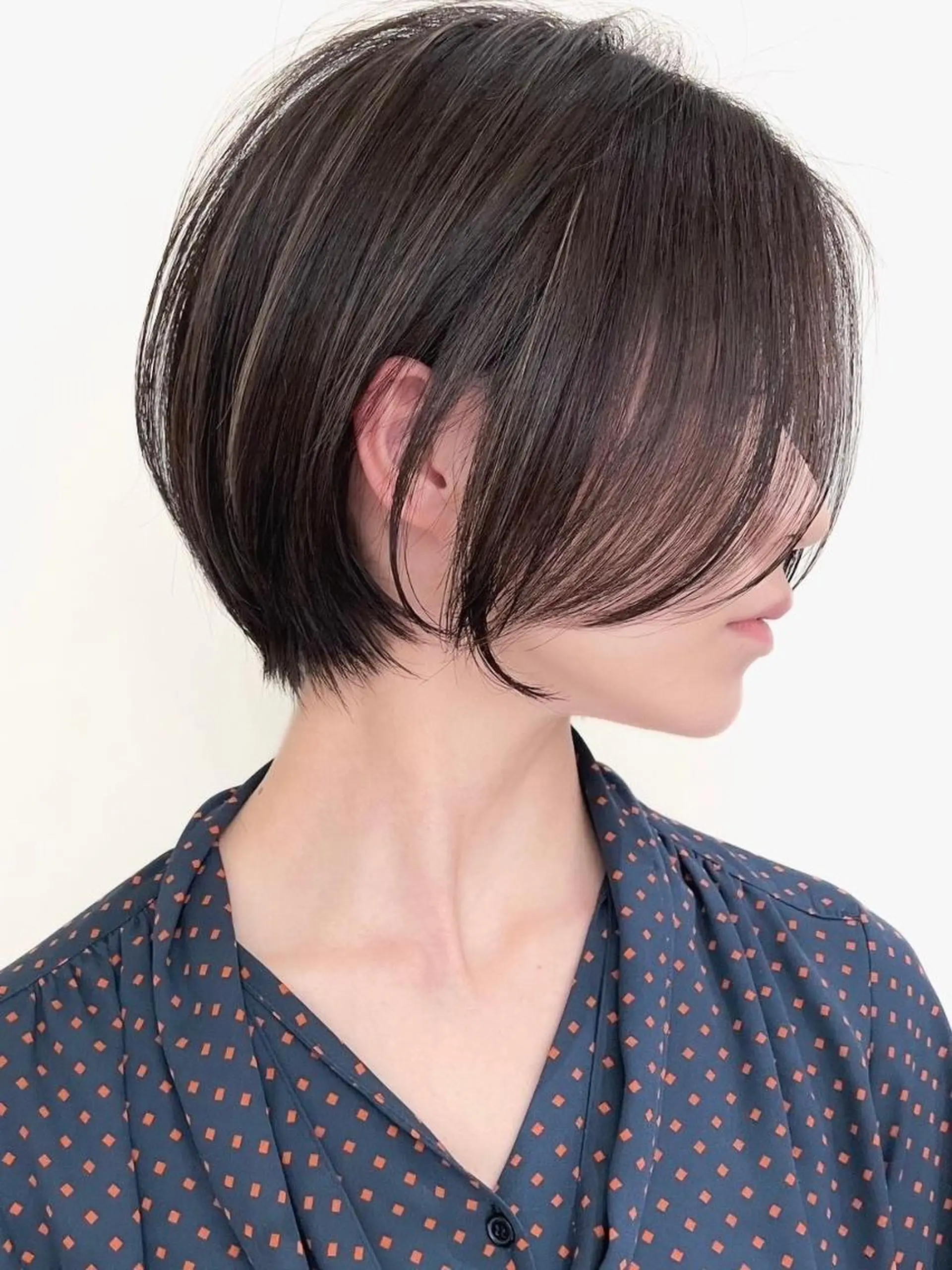 ショート ショートボブ ボブ ハイライト 髪質改善 レイヤーカット カット ヨシミ カズヤのヘアスタイル