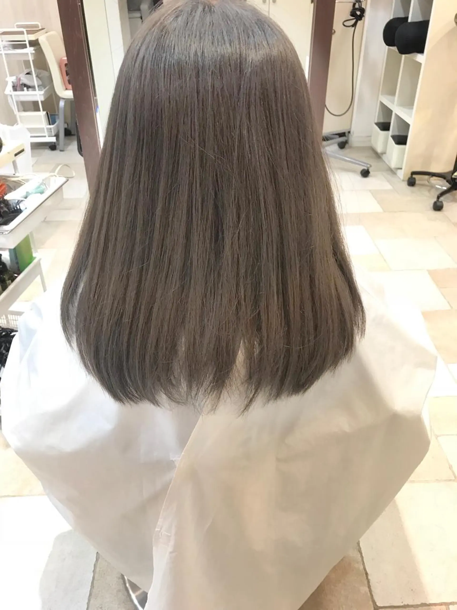 カラー ヘアカラー トリートメント 島袋 ナオユキのヘアスタイル
