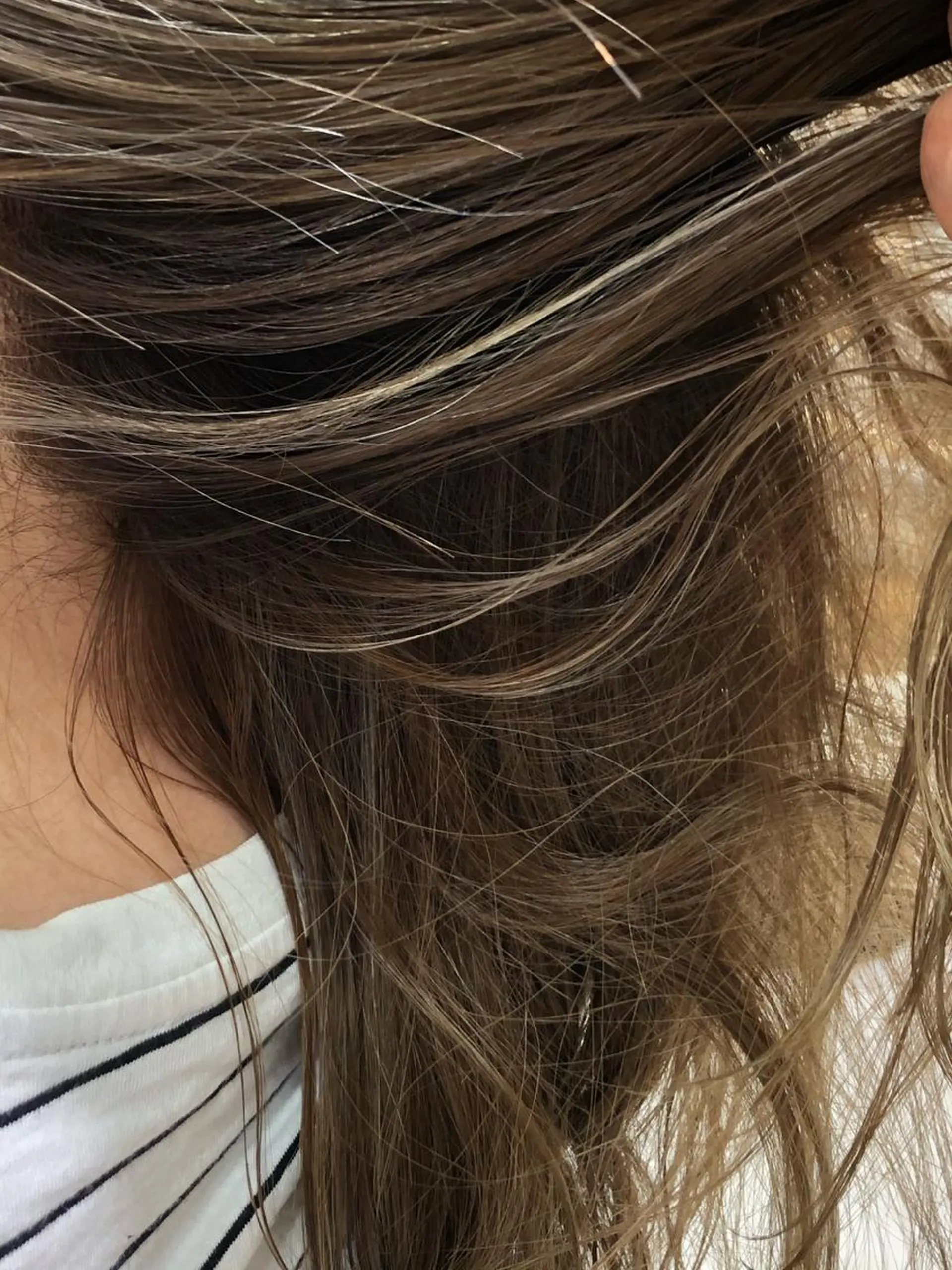 ロング ハイライト La   fith所属・坂口 功一郎のヘアスタイル