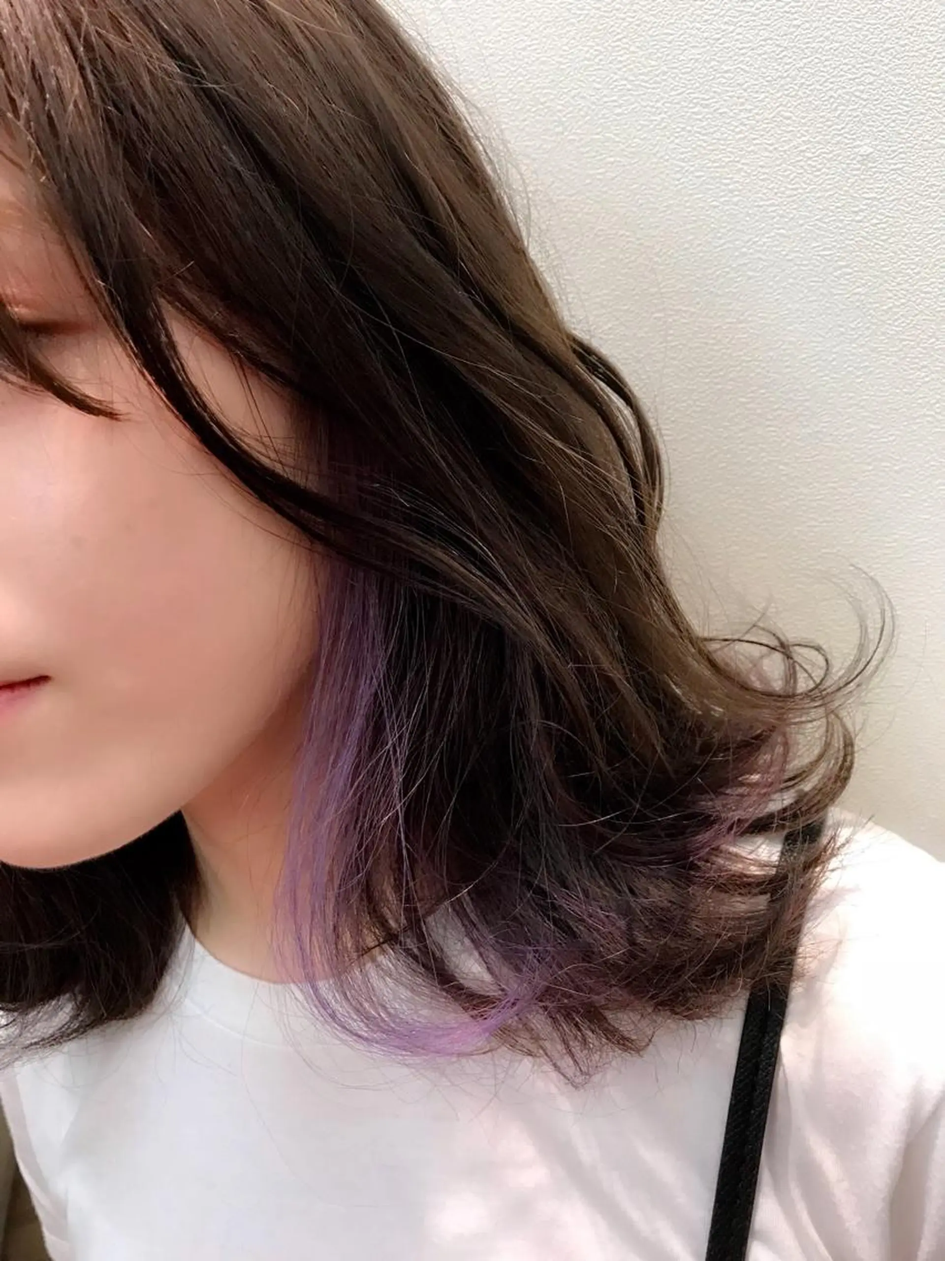 ミディアム カラー インナーカラー バイオレットカラー カット ヘアカラー トリートメント 髪質改善ｶﾗｰ ｹｱﾌﾞﾘｰﾁ/ﾀﾑのヘアスタイル