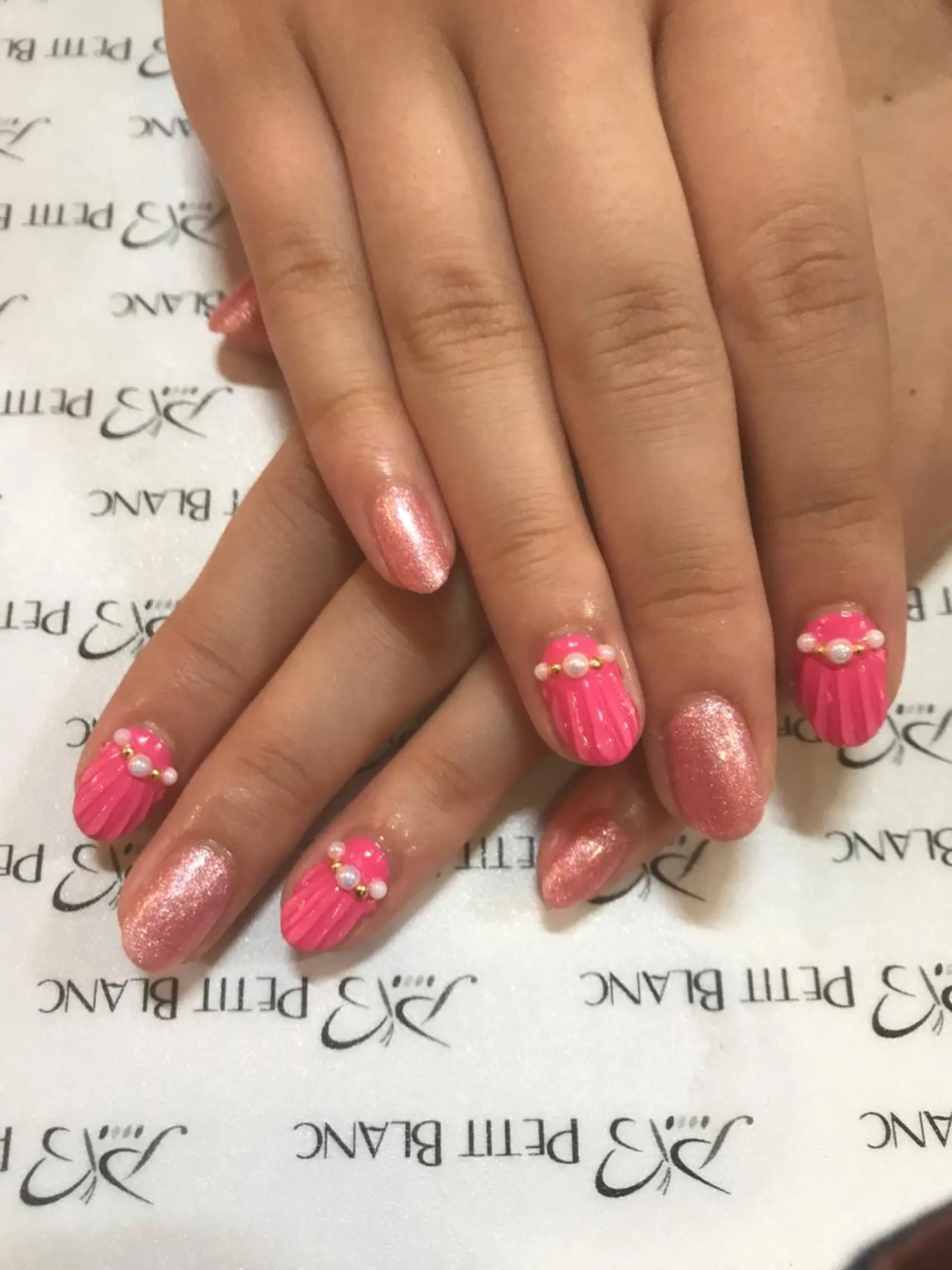 ネイル PetitBlanc KAZUKIのネイルデザイン