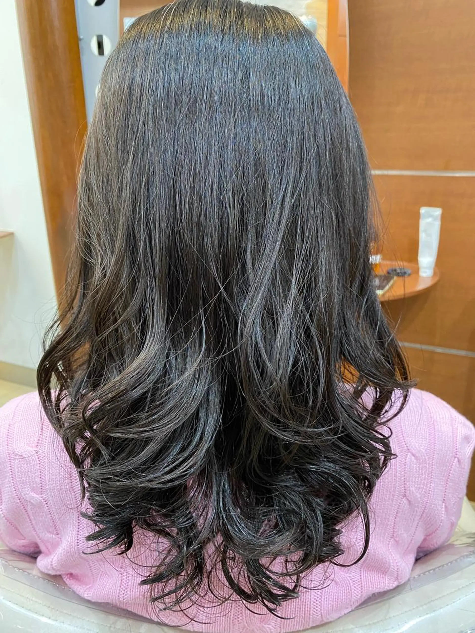 ロング 髪質改善 韓国風ヘア 縮毛矯正 カット パーマ トリートメント コテ巻き風パーマ/ 髪質改善/河島恭平のヘアスタイル