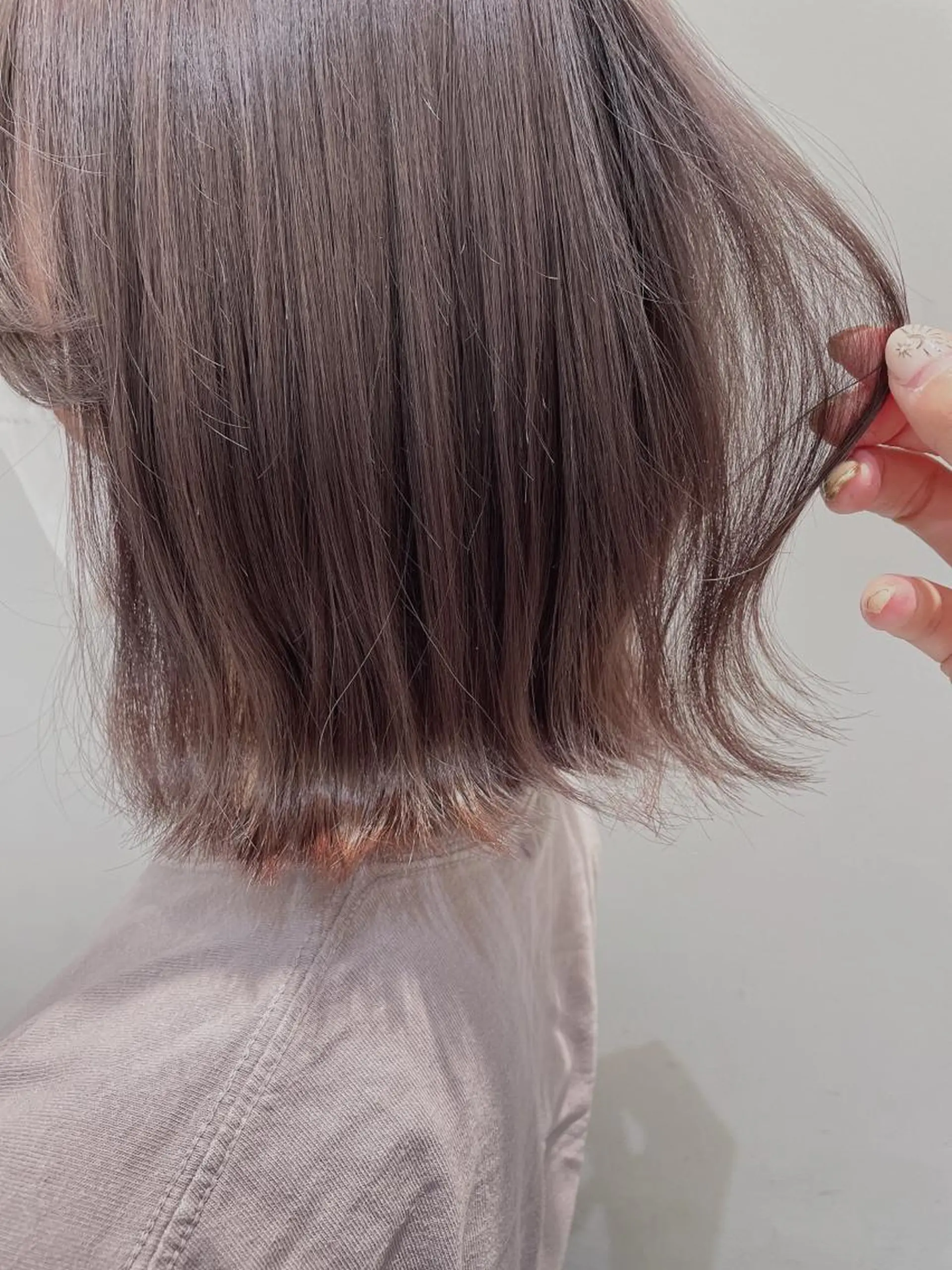 ミディアム カラー グレージュ ヘアカラー トリートメント 🦖鶴岡香純🦖 産休中のヘアスタイル