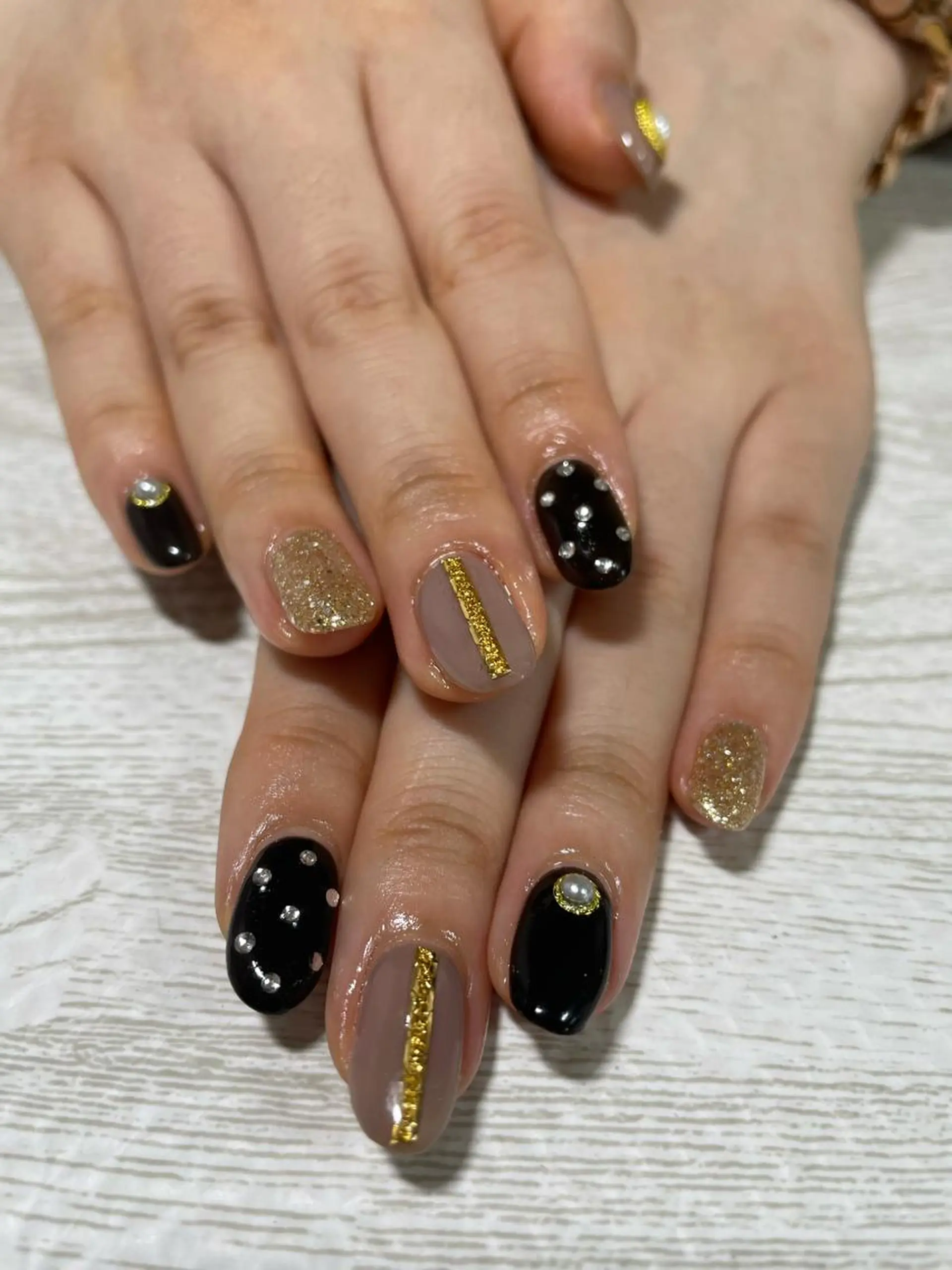 ネイル ハンドネイル Ulu Nail 🌱MOMOKAのネイルデザイン