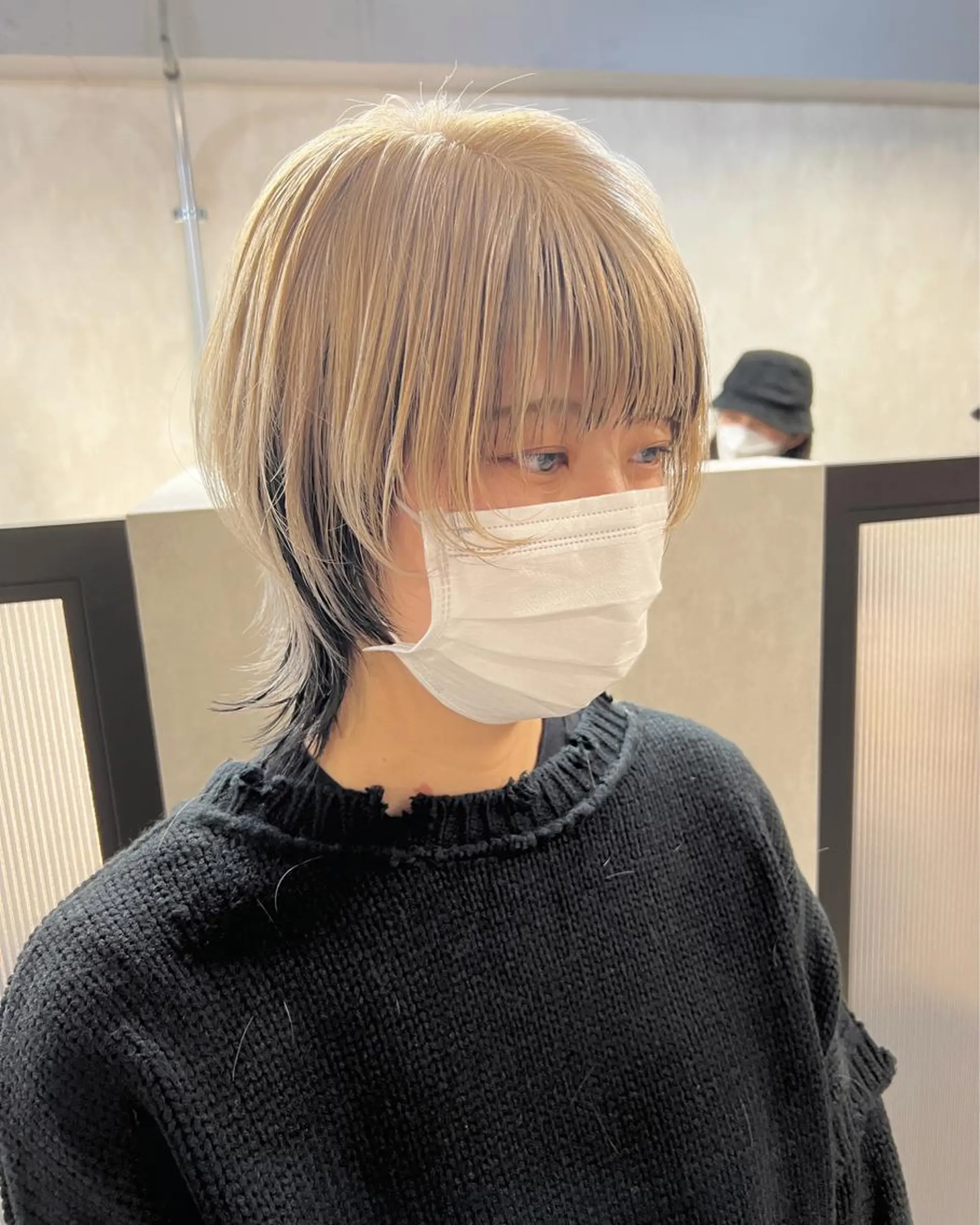 ショート ブリーチ/ウルフ ハッシュカット/石山のヘアスタイル