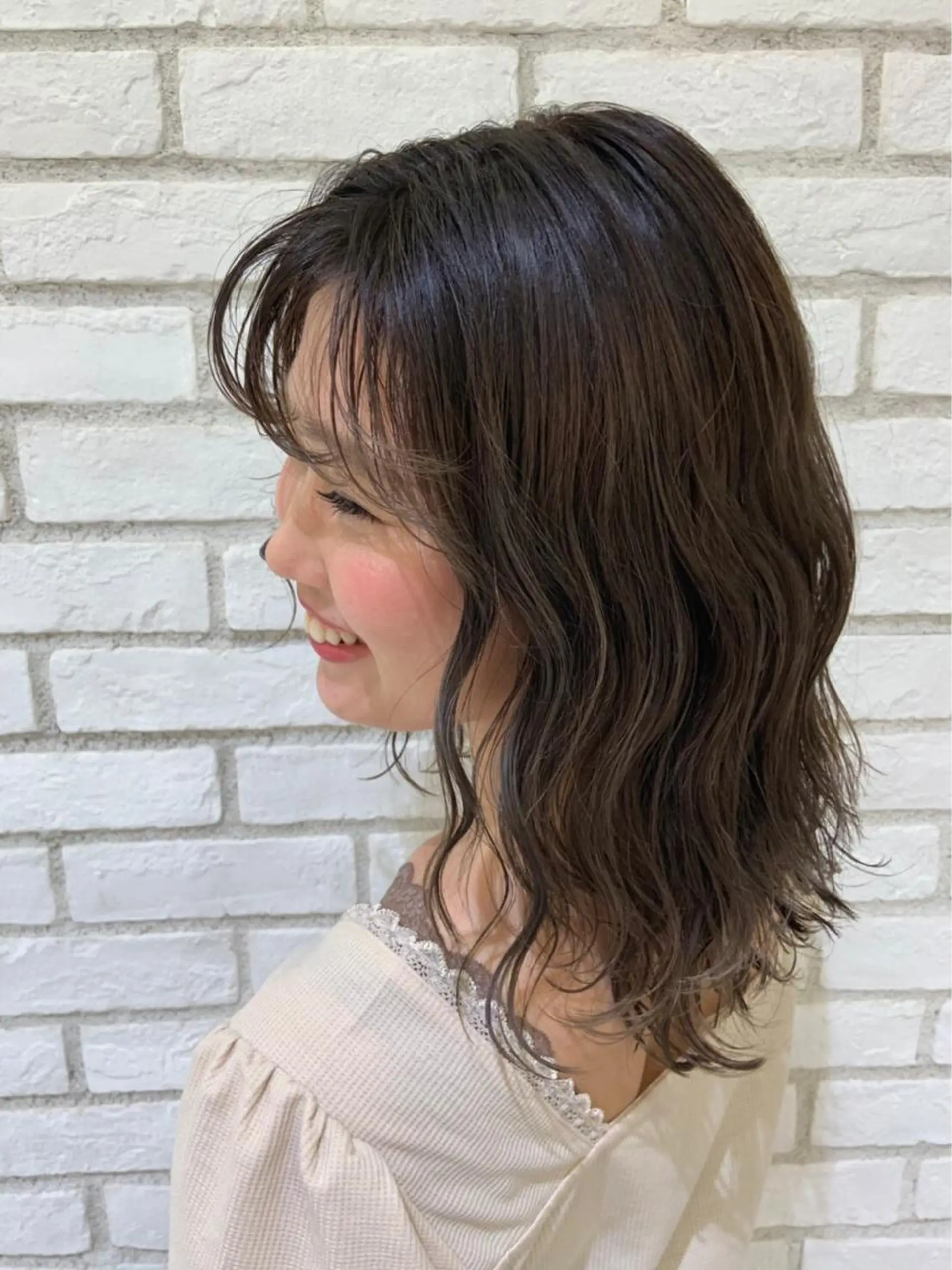 セミロング カラー カット 上尾/ママ美容師🫧 𝐌𝐞𝐢のヘアスタイル