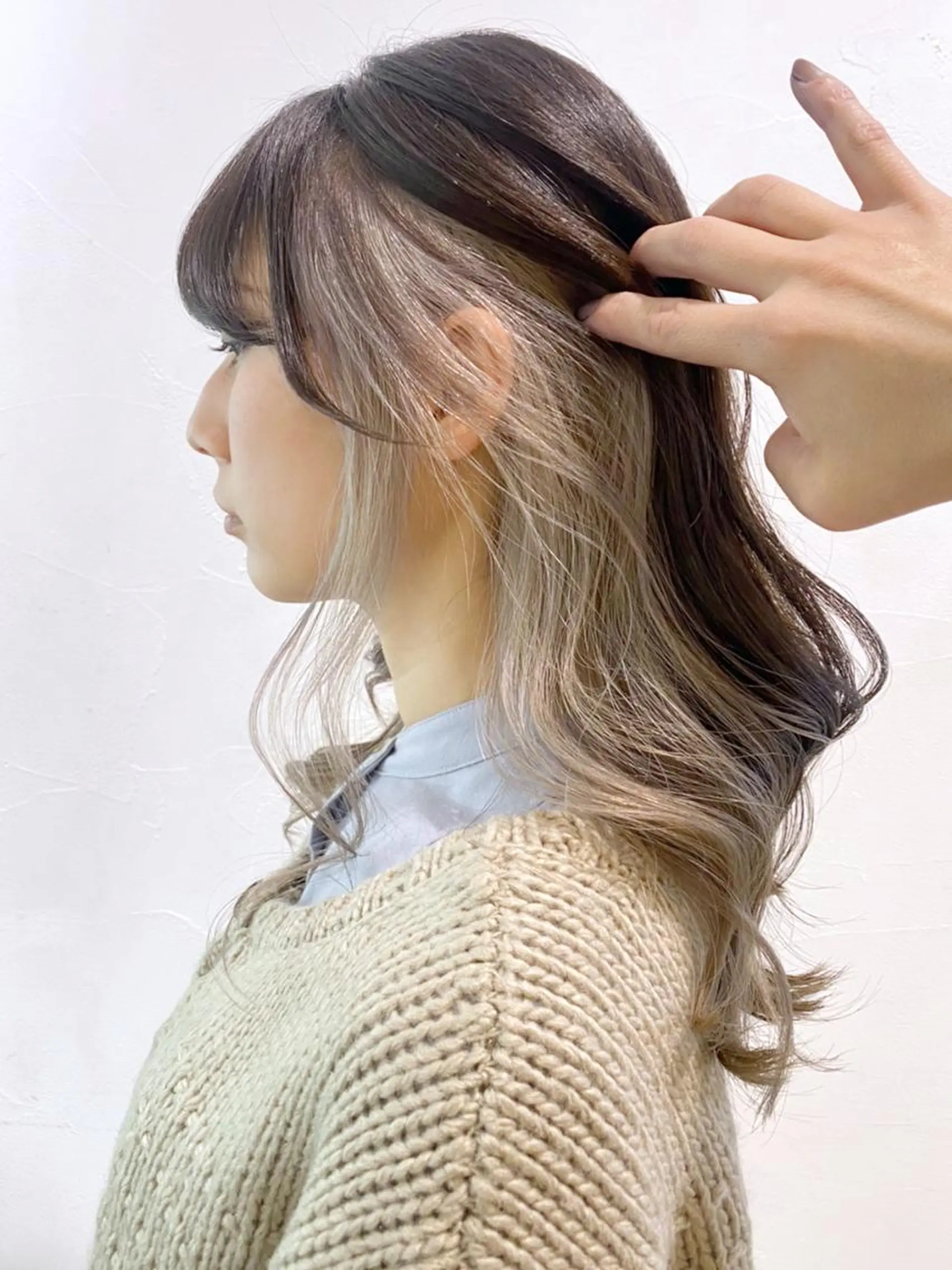 セミロング カラー パーマ ヘアアレンジ イヤリングカラー ITbyALBUM 浦和店のヘアスタイル