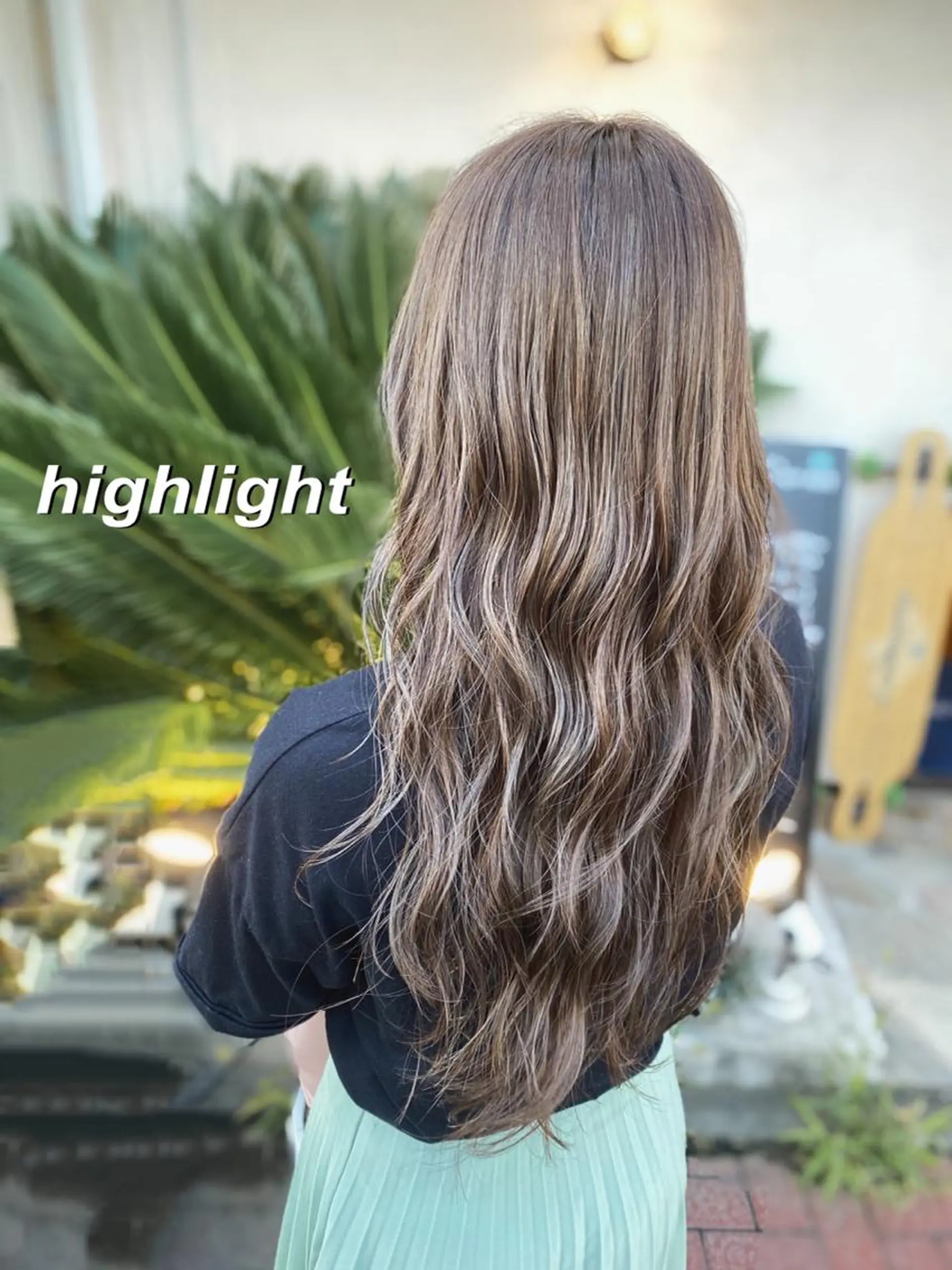 ロング カラー ヘアアレンジ ハイライトカラー ハイライト レイヤーカット 高橋胡桃🪽 ディレクターのヘアスタイル