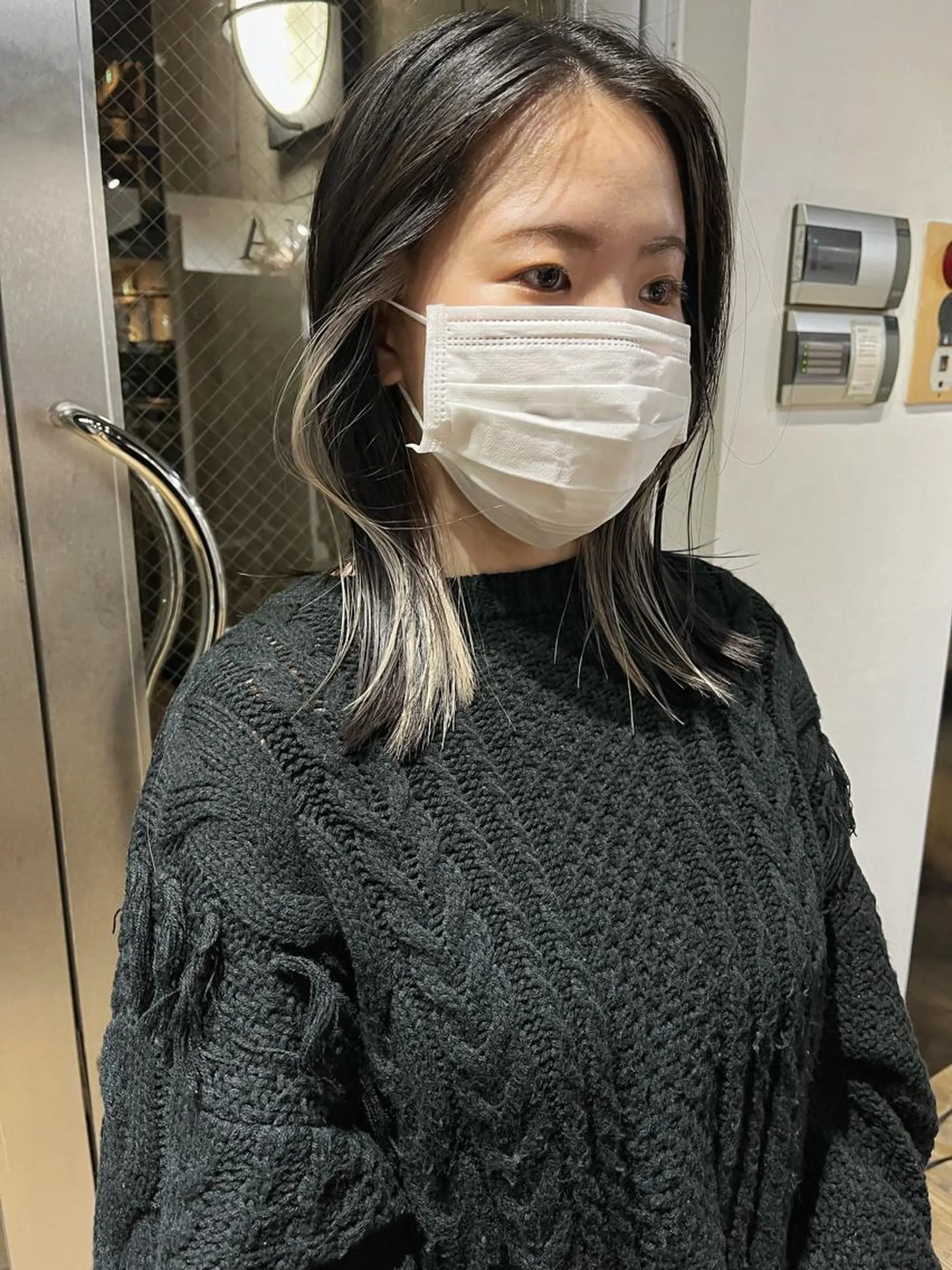 ミディアム ミディアムレイヤー アッシュ ミルクティーブラウン ピンクブラウン レイヤーカット カット ヘアカラー ハイトーンNo.1✨ パーマ✨イマイタツヤのヘアスタイル