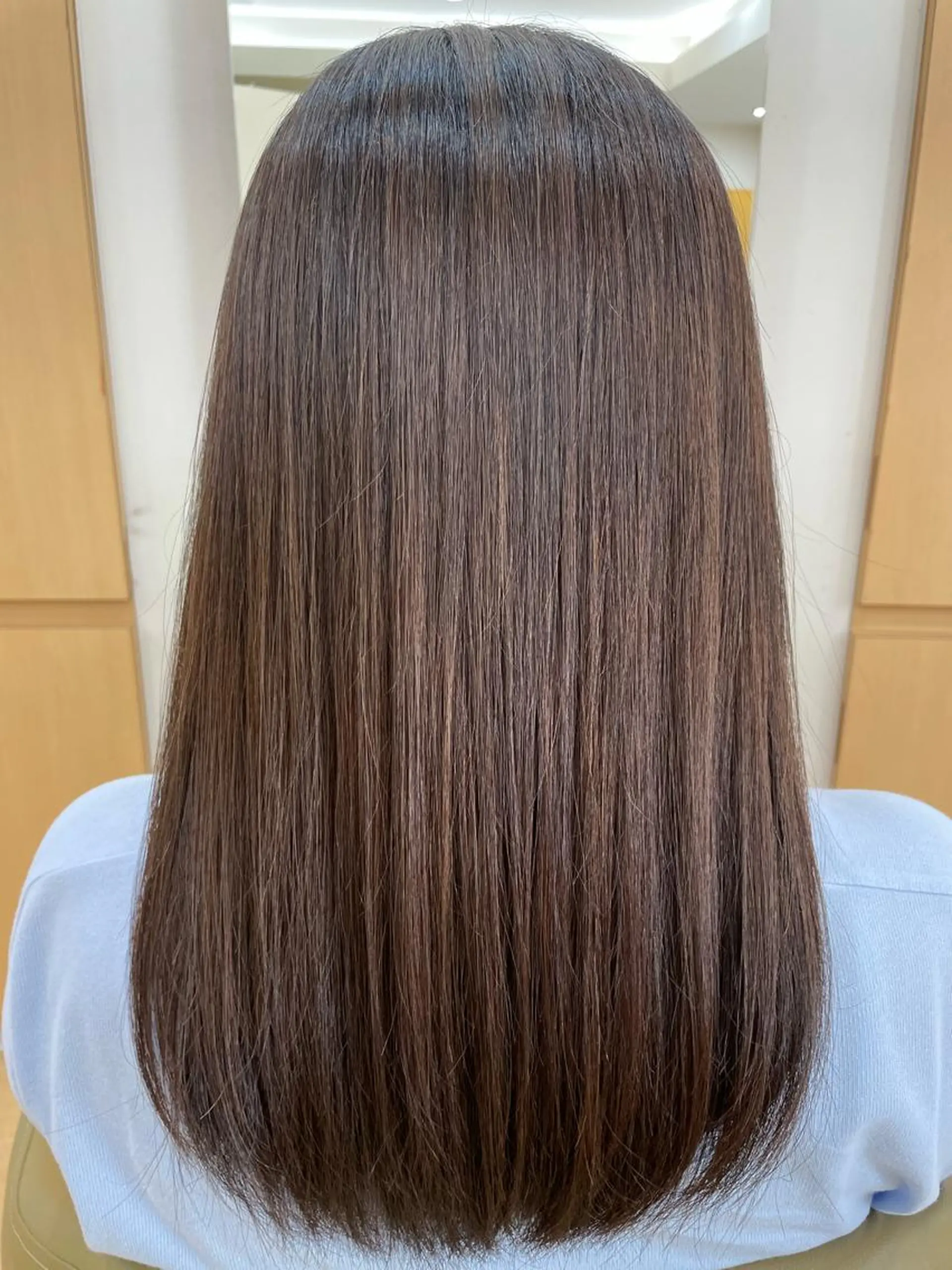 ロング カット ヘアカラー トリートメント 福原 亜祐美のヘアスタイル