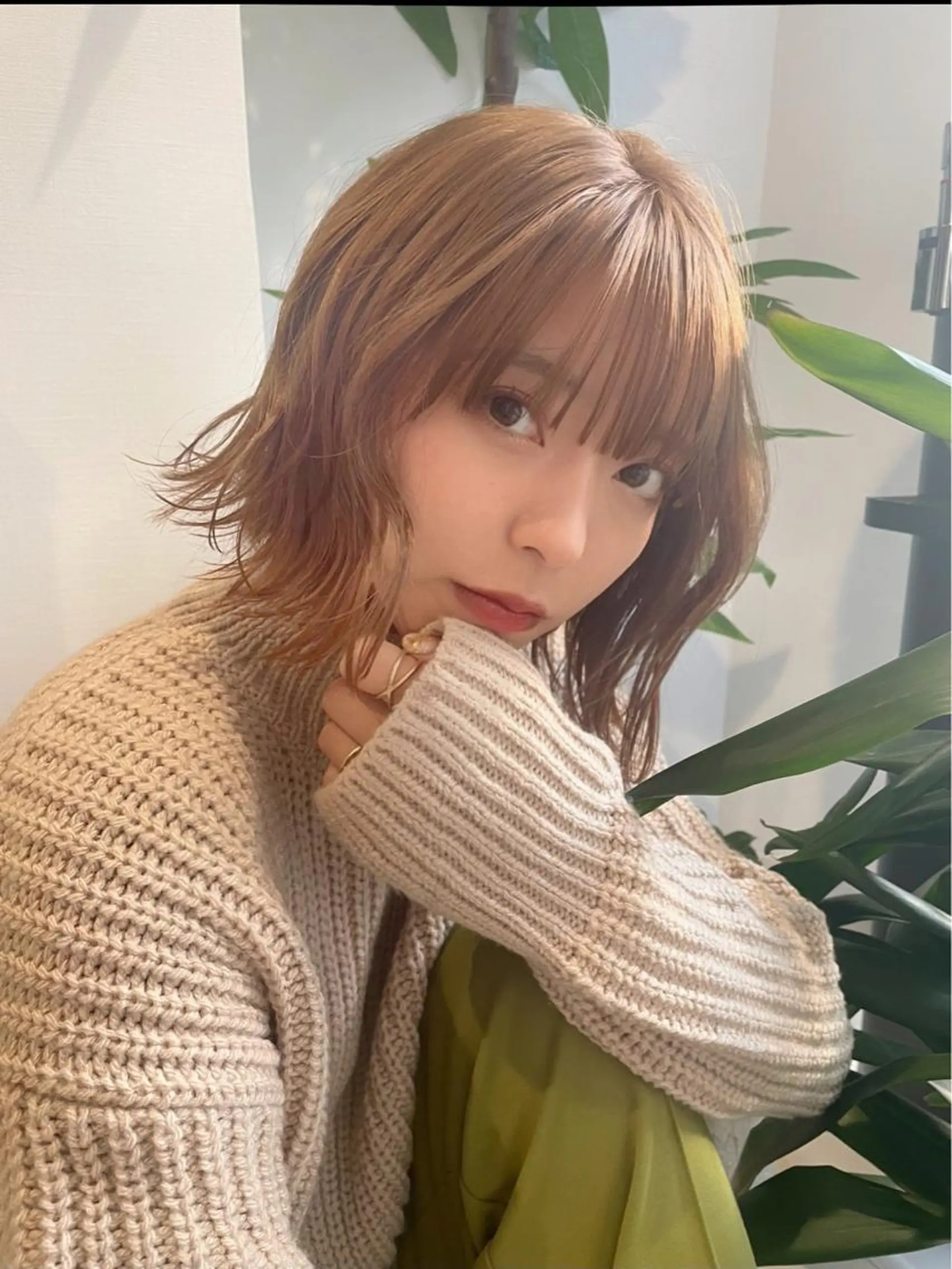 ミディアム ブリーチカラー特化 碇　英朗のヘアスタイル