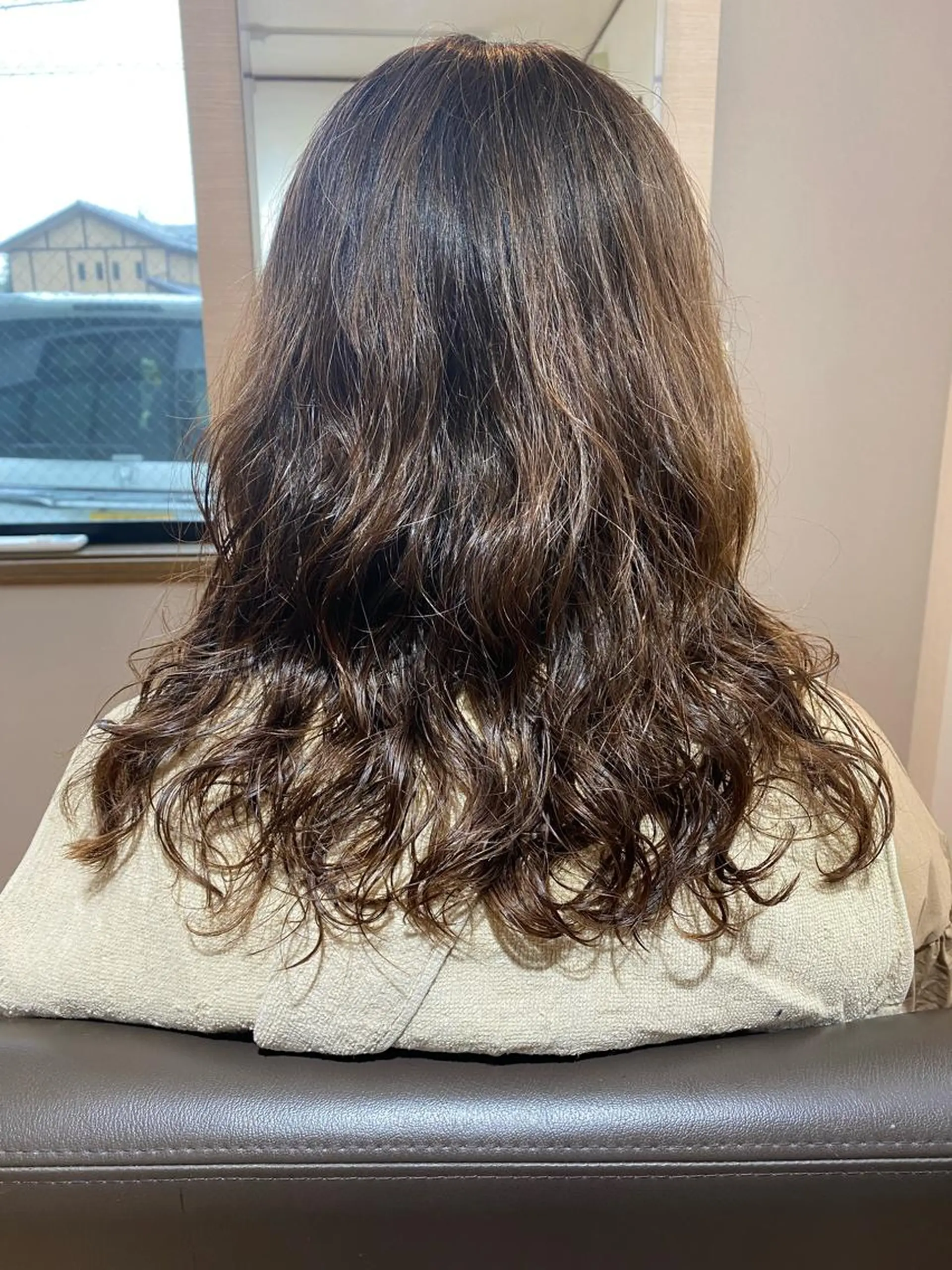 セミロング 柴山 美芽のヘアスタイル