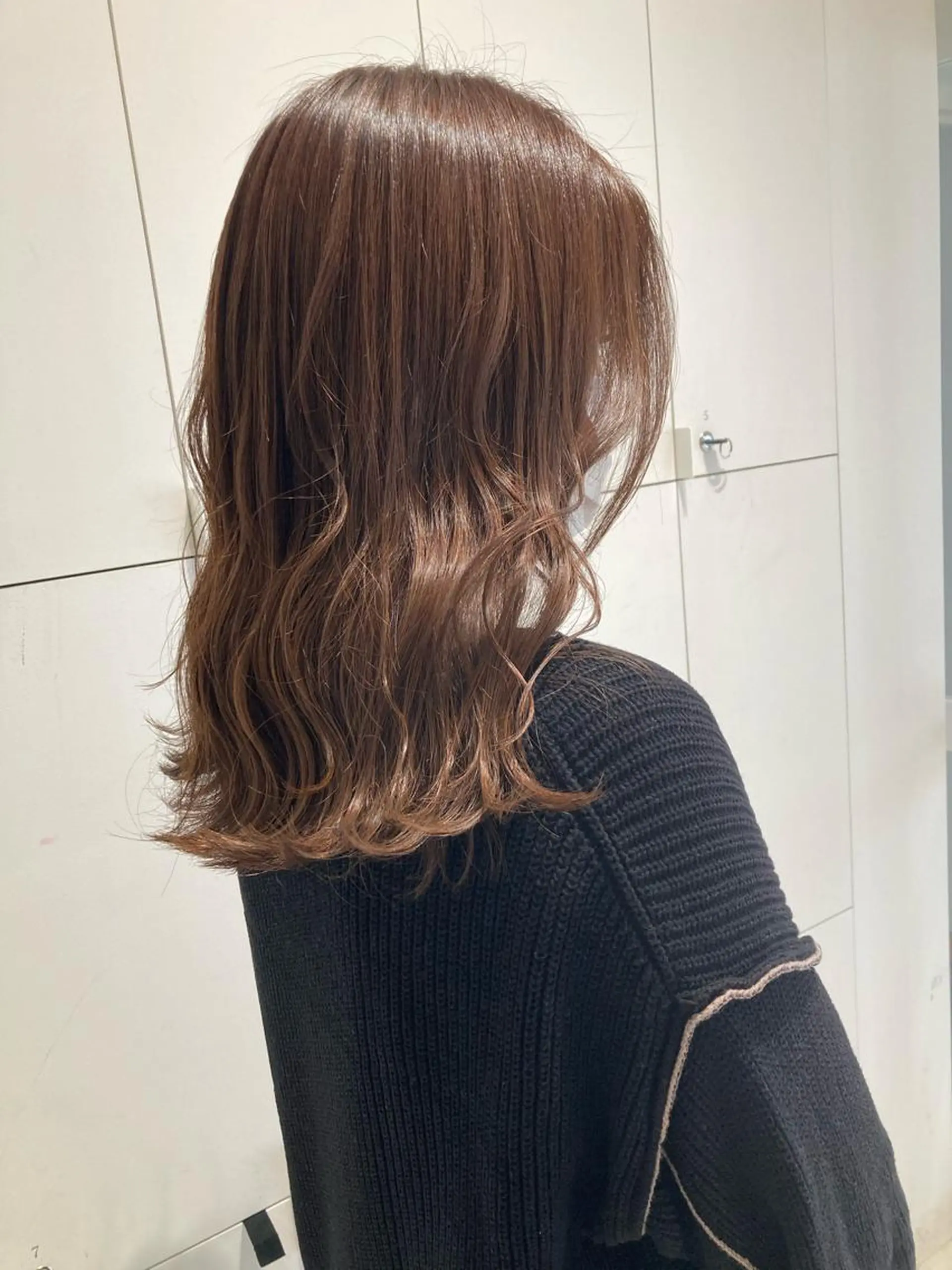 セミロング カラー ベージュカラー ピンクカラー ピンクベージュ ヘアカラー トリートメント 透明感カラー🫧 nanohaのヘアスタイル