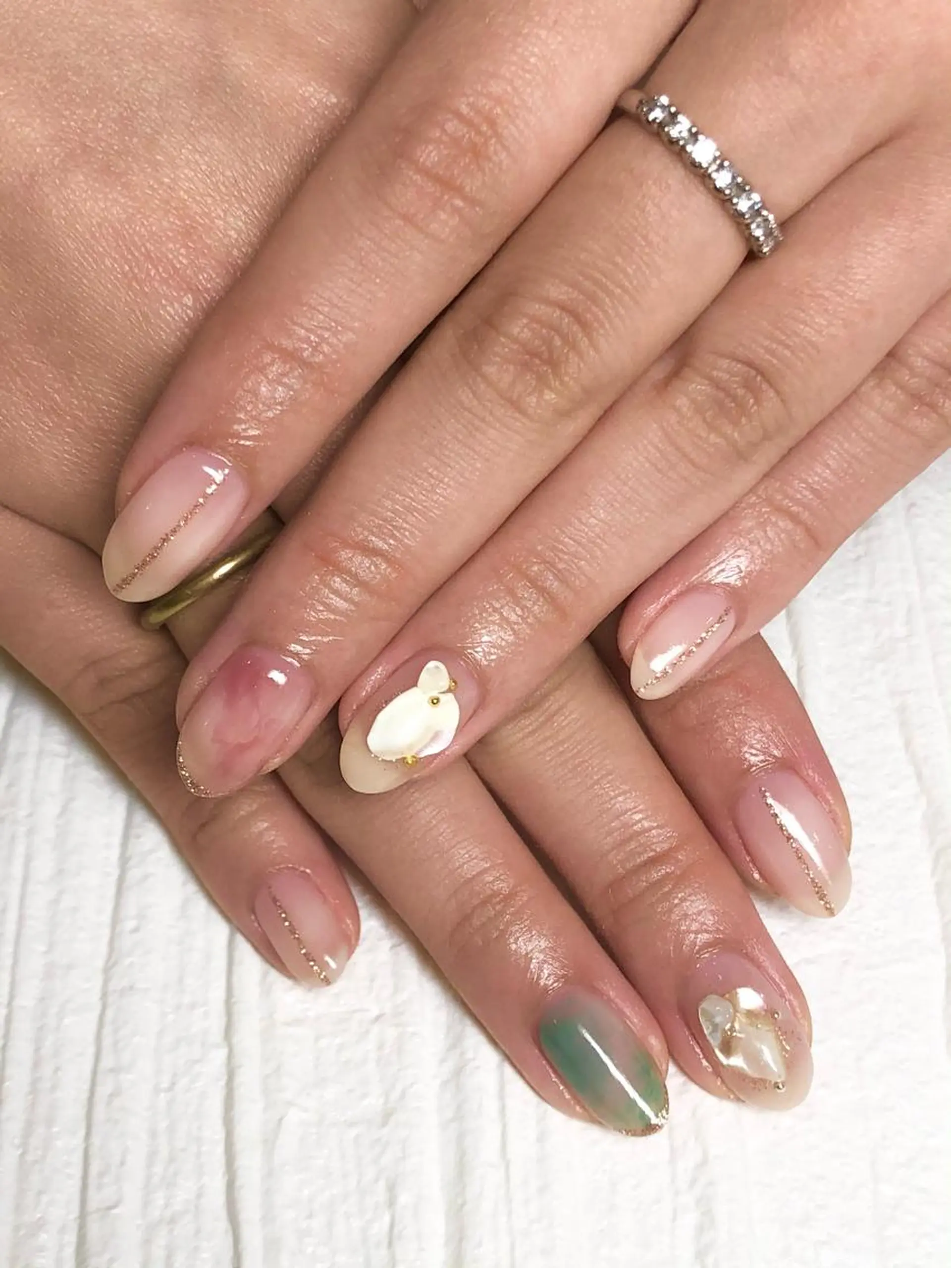 ショート ネイル 🦋Kiyomi. 🦋のネイルデザイン