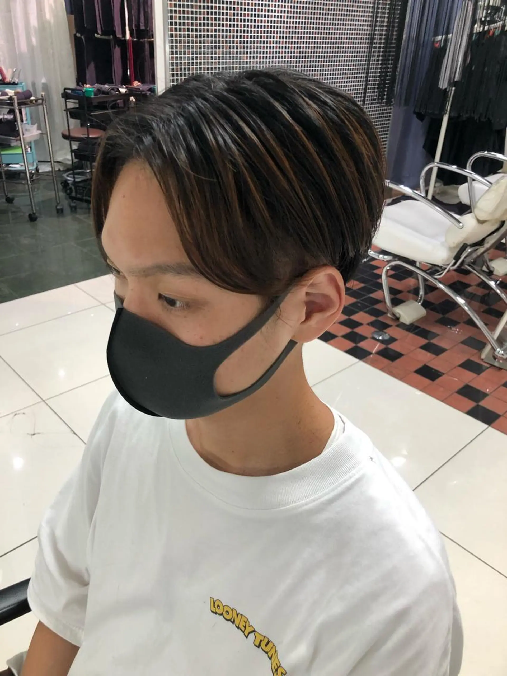 メンズ センターパート 刈り上げ カット 🦋レイヤー✖︎ 髪質改善🦋リョウヤのヘアスタイル