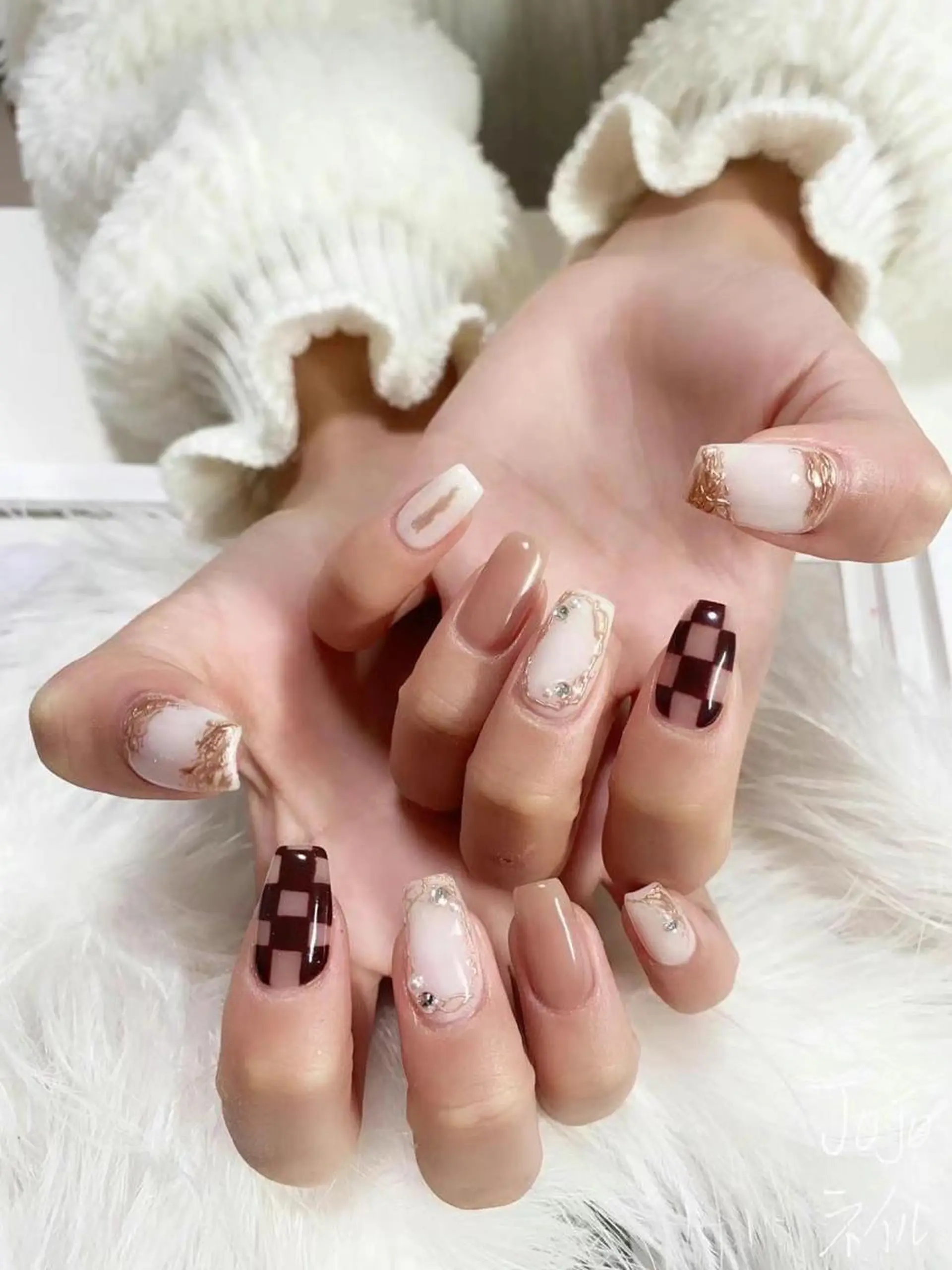 ネイル JOJOネイル所属・JOJO ネイルのネイルデザイン