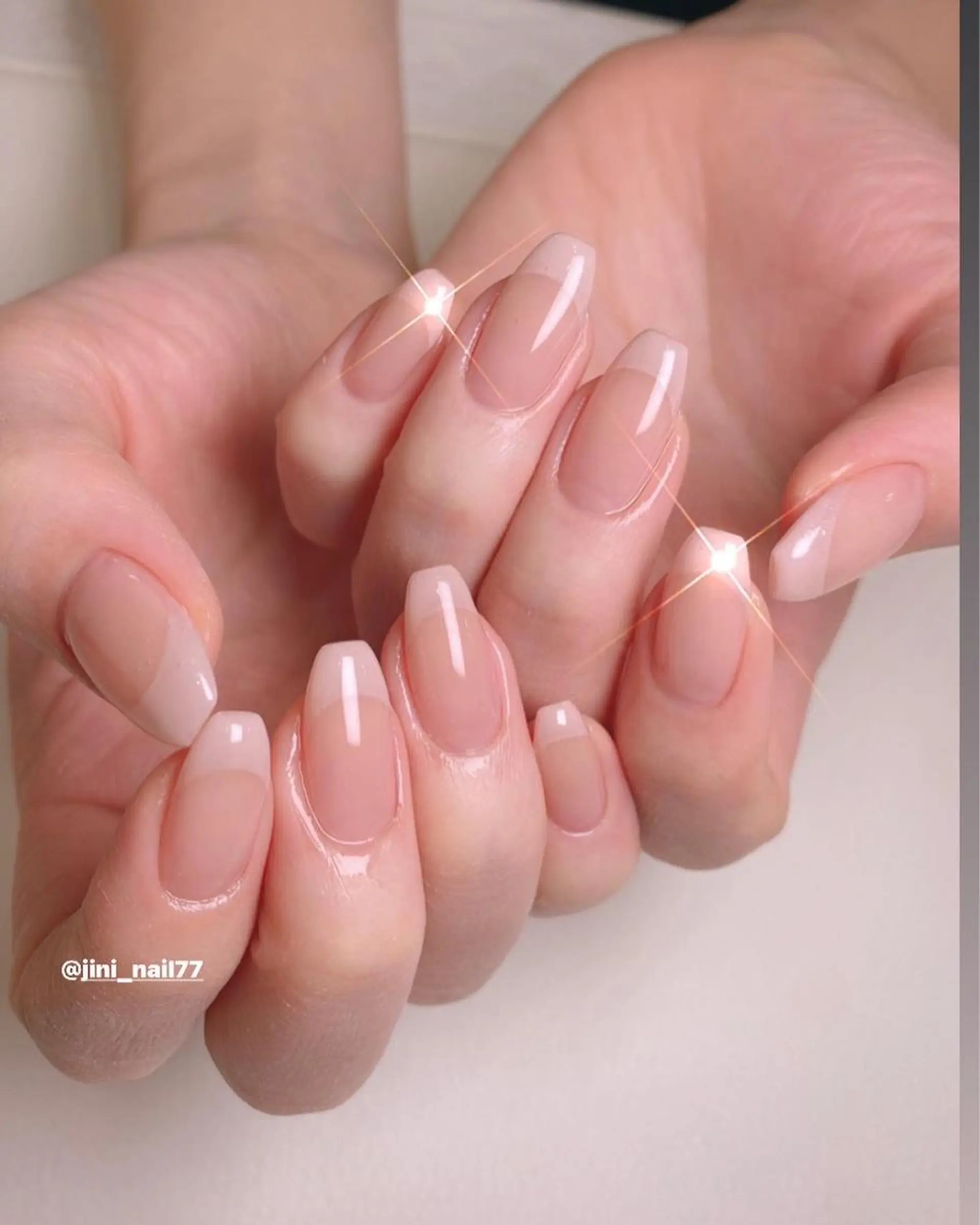 ネイル JINI NAIL所属・ジニ ネイルのネイルデザイン