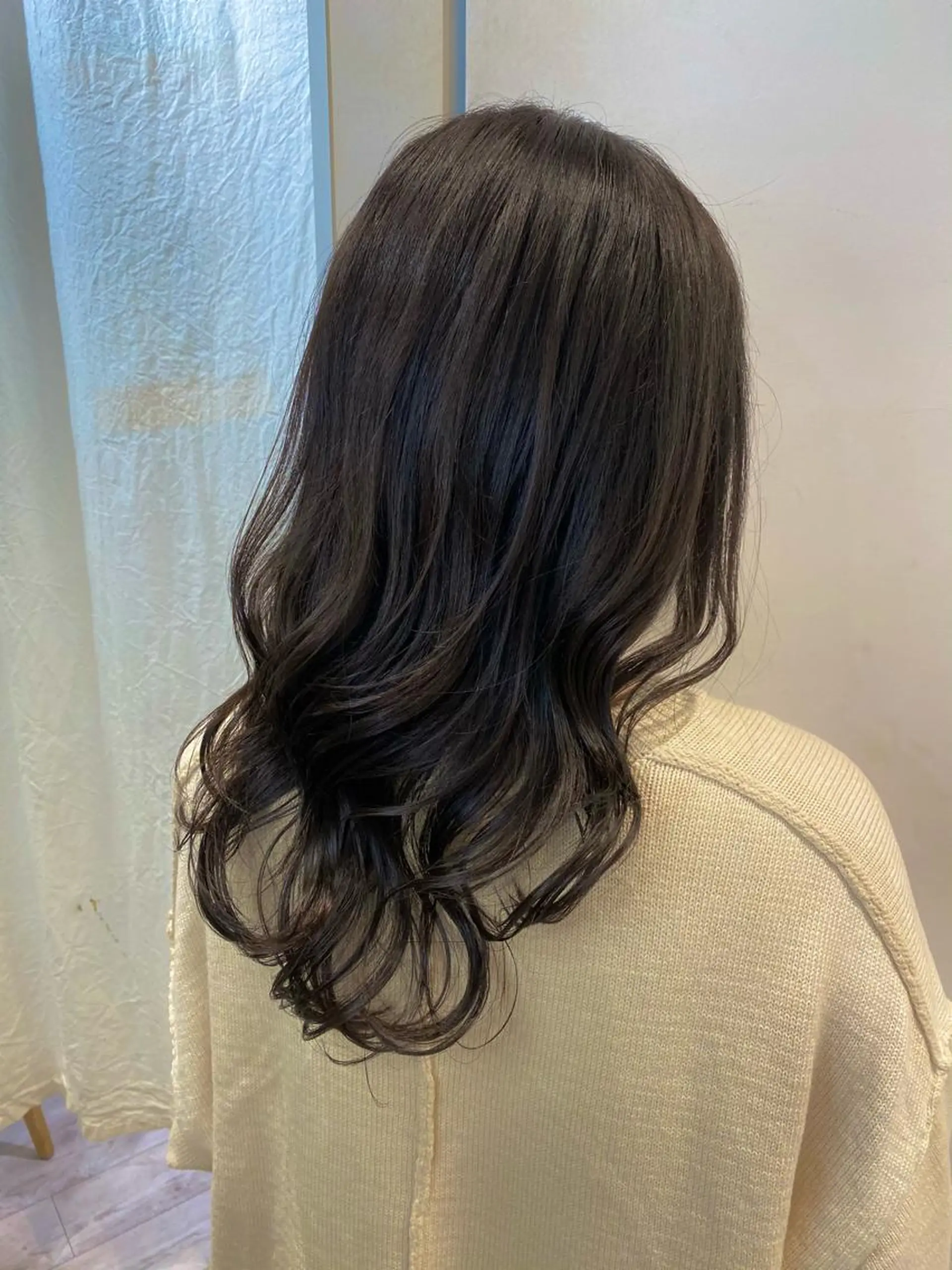 セミロング カラー On所属・顔まわりカット🌟 くびれヘア/寺門遥輝のヘアスタイル