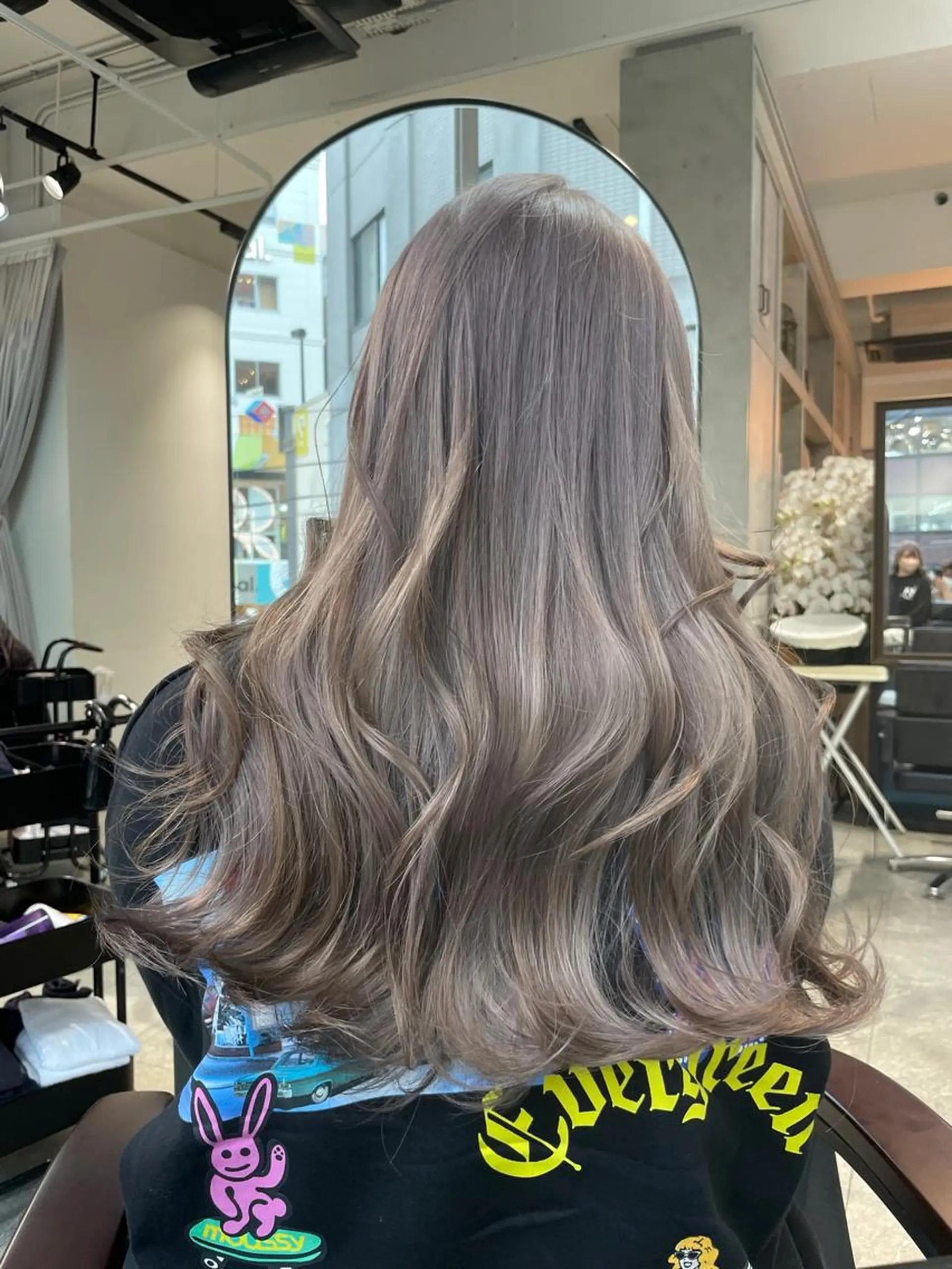 ロング カラー ヘアアレンジ ヘアカラー 🌹TikTok４万 ﾌｫﾛﾜｰ🌹AKIのヘアスタイル