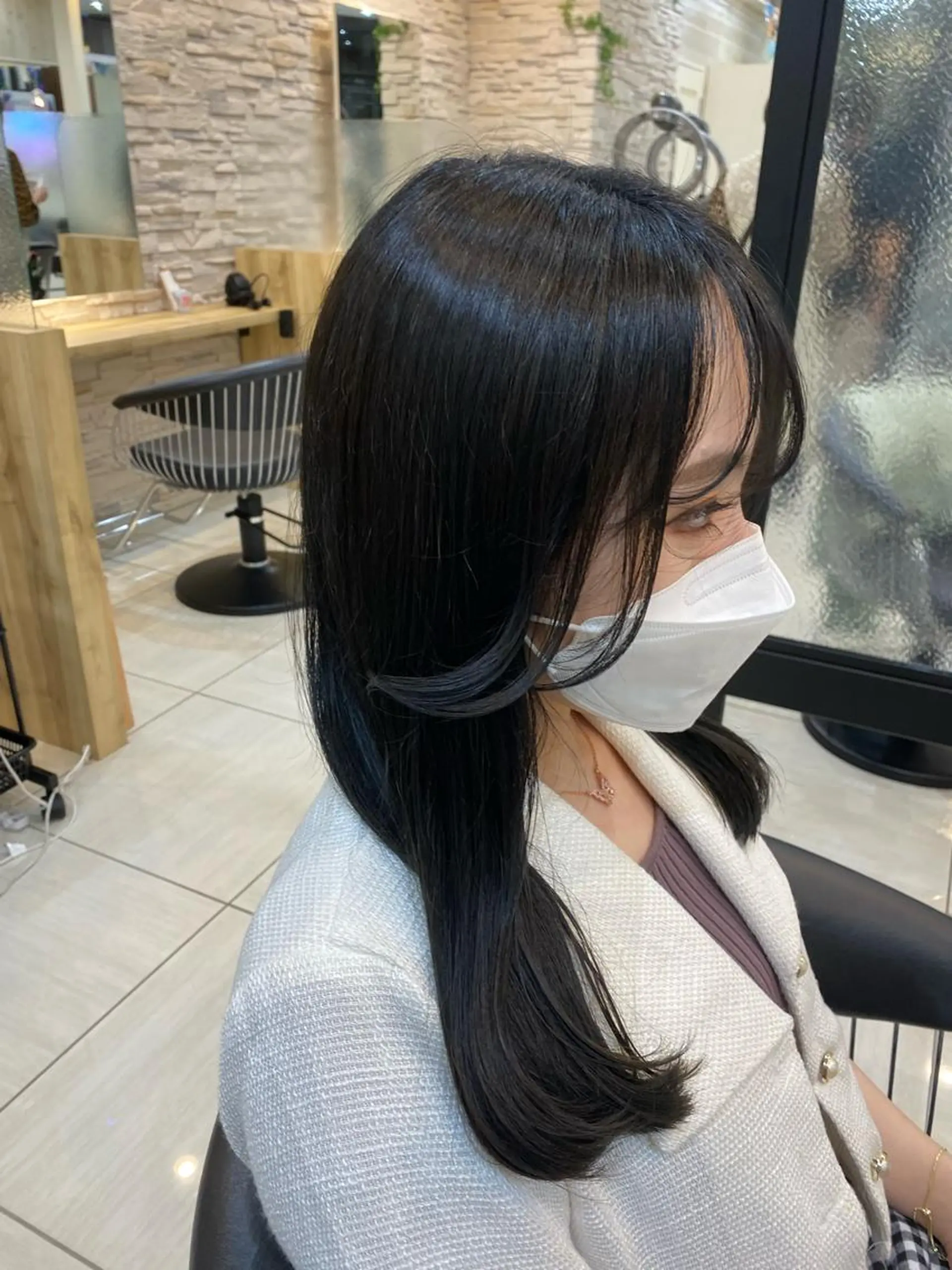 ロング 韓国風ヘア 韓国ヘア／艶カラー minamiのヘアスタイル