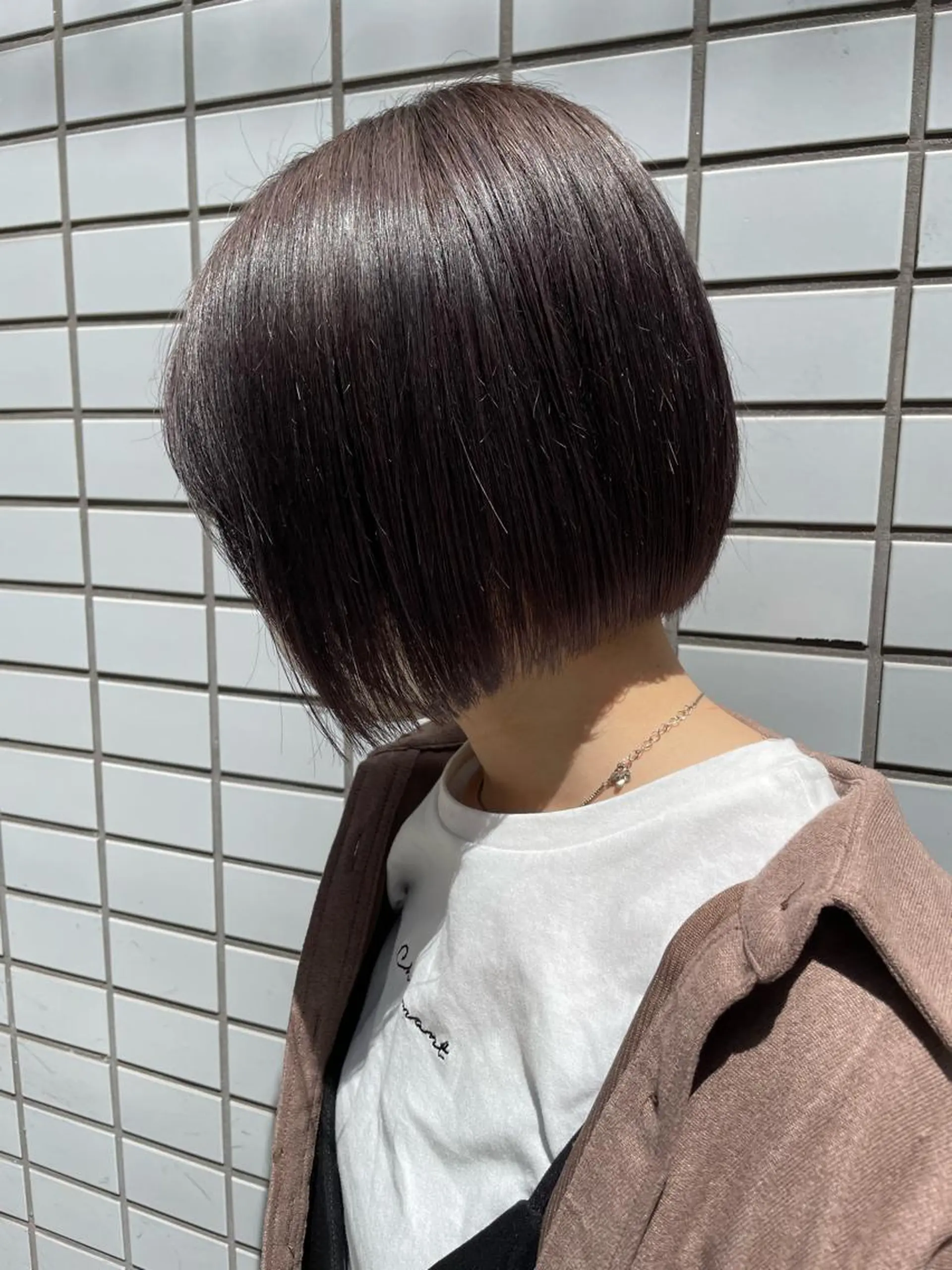 ミディアム カット 佐々木 芽衣のヘアスタイル