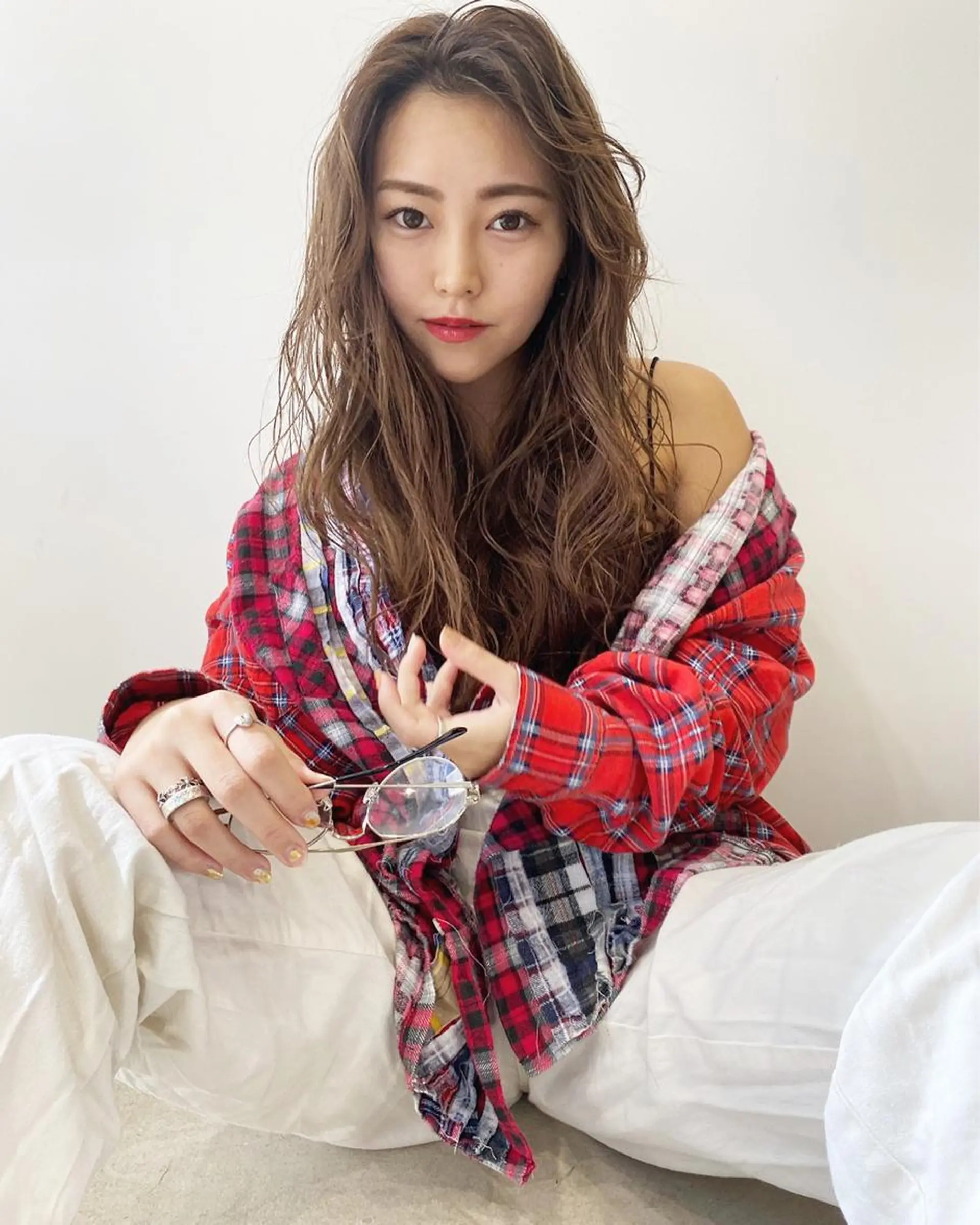 セミロング カラー ヘアアレンジ カット ヘアカラー トリートメント WATARU🔥／ 外国人風ハイライトのヘアスタイル