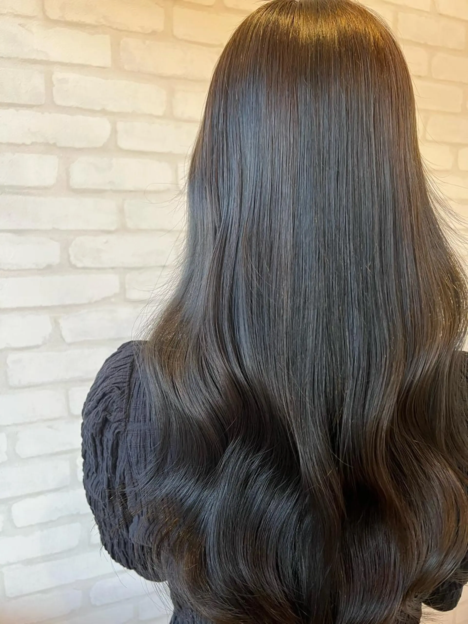 ロング 石崎 真維のヘアスタイル