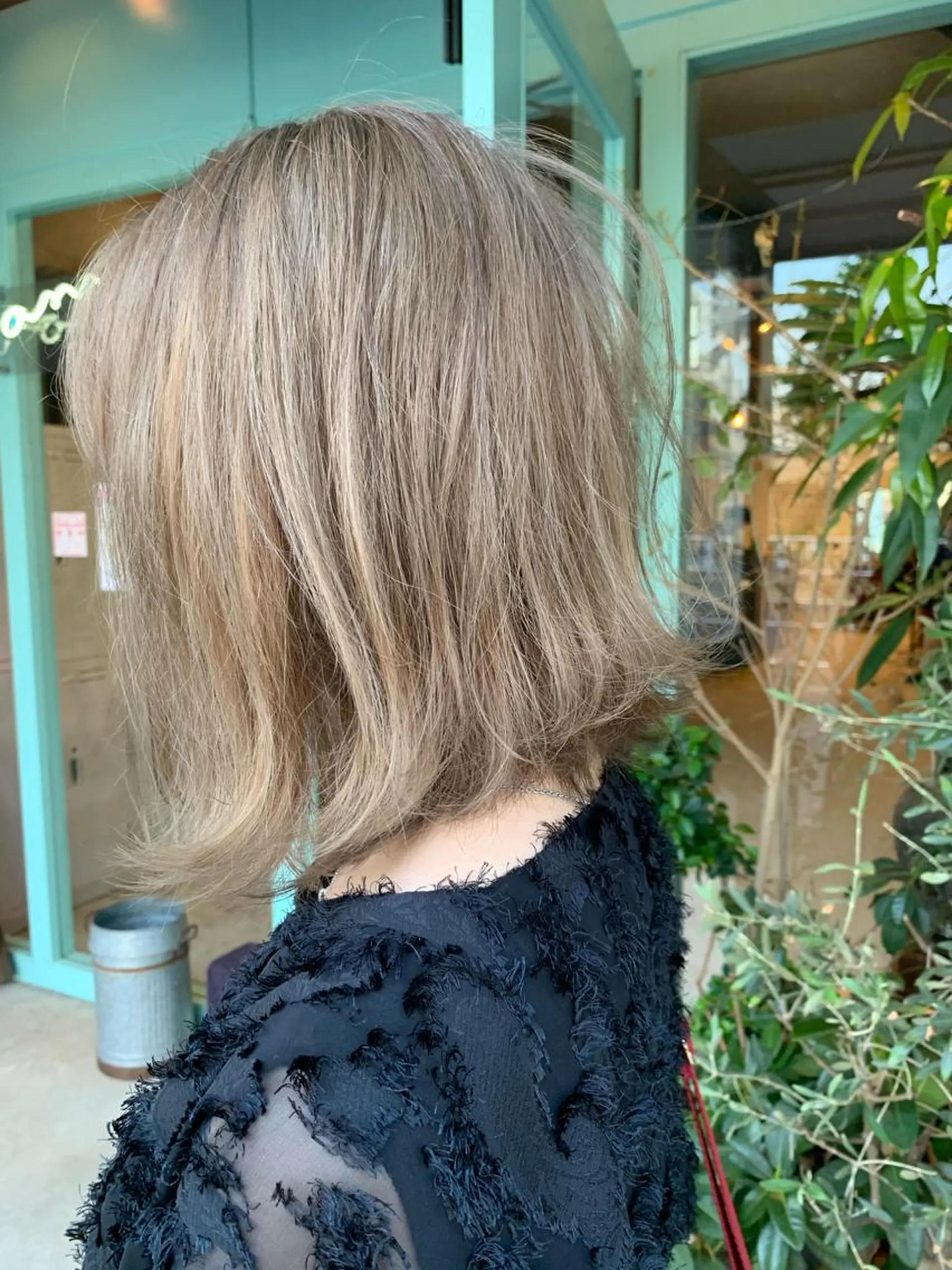 ミディアム カラー ベージュカラー ミルクティーベージュ amy.所属・メンズカットパーマ/ ブリーチ高柳将太のヘアスタイル