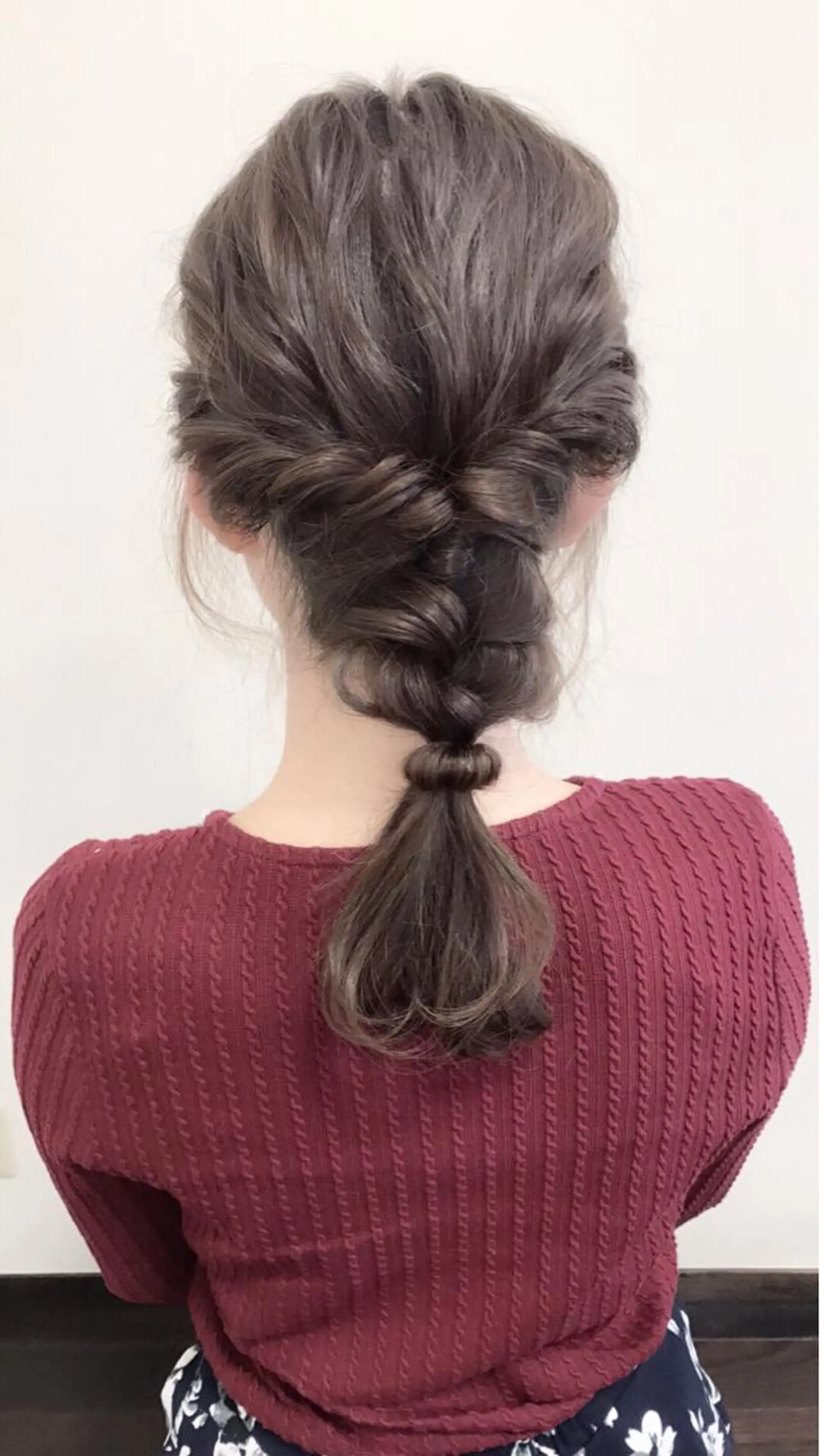セミロング ヘアアレンジ 沢田 瞳のヘアスタイル