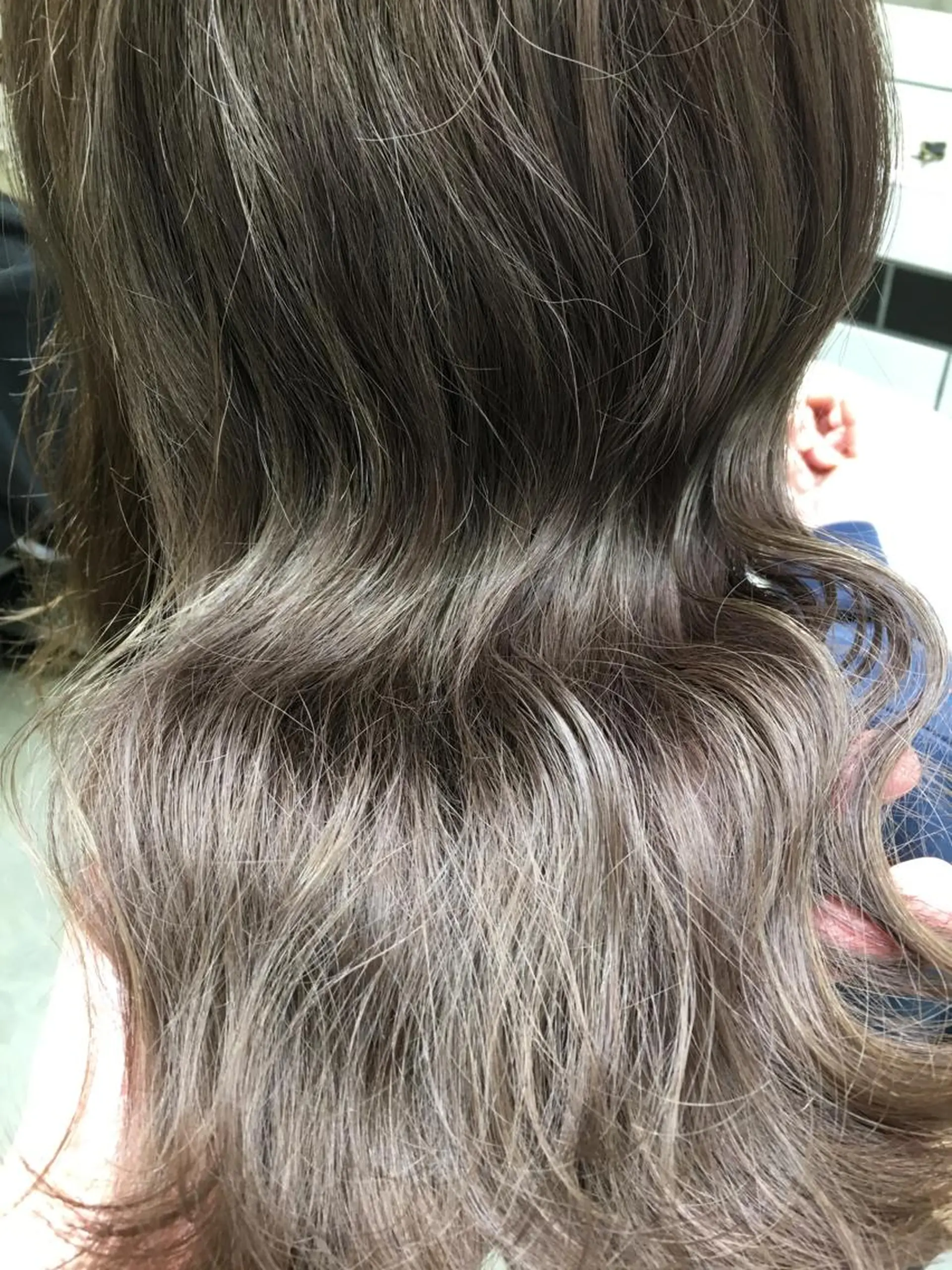 セミロング カラー メンズ眉毛ITSUK Iメンズ専門　新宿の眉毛・アイブロウイメージ