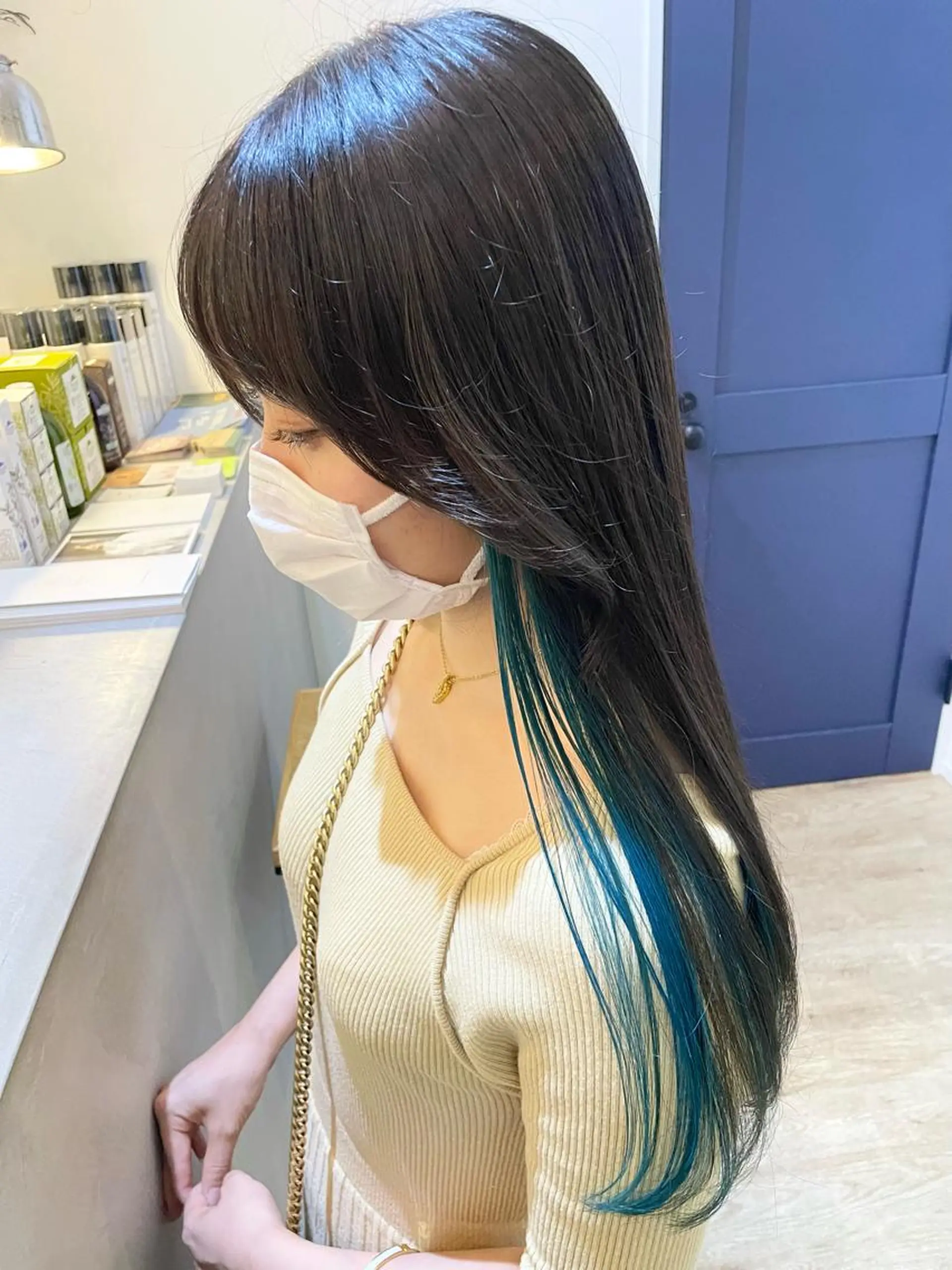 ロング カラー 透明感カラー ARBRE所属・山内 利紗のヘアスタイル