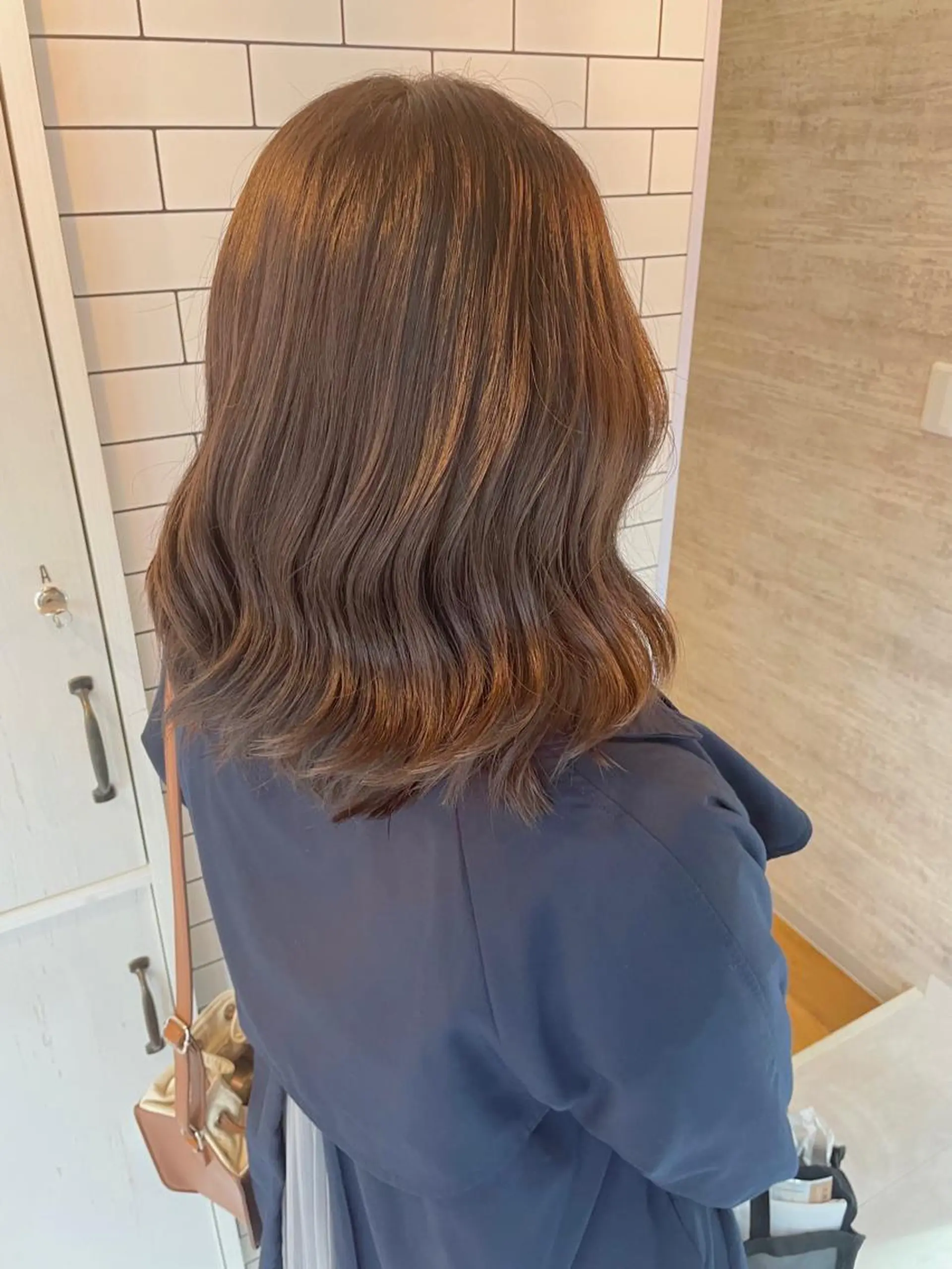 ミディアム カラー 中嶋 紘夢のヘアスタイル