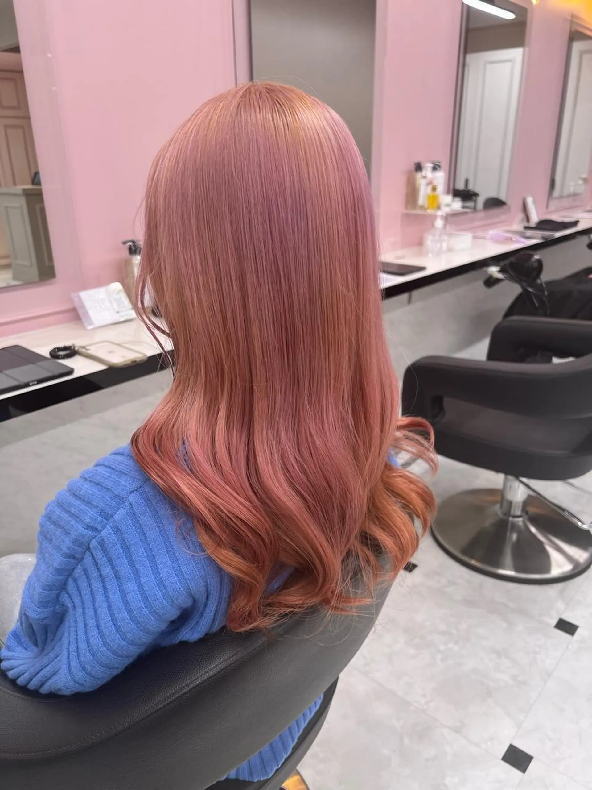 セミロング カラー ヘアアレンジ 💕上野美容師☁ ブリーチ💖サワのヘアスタイル