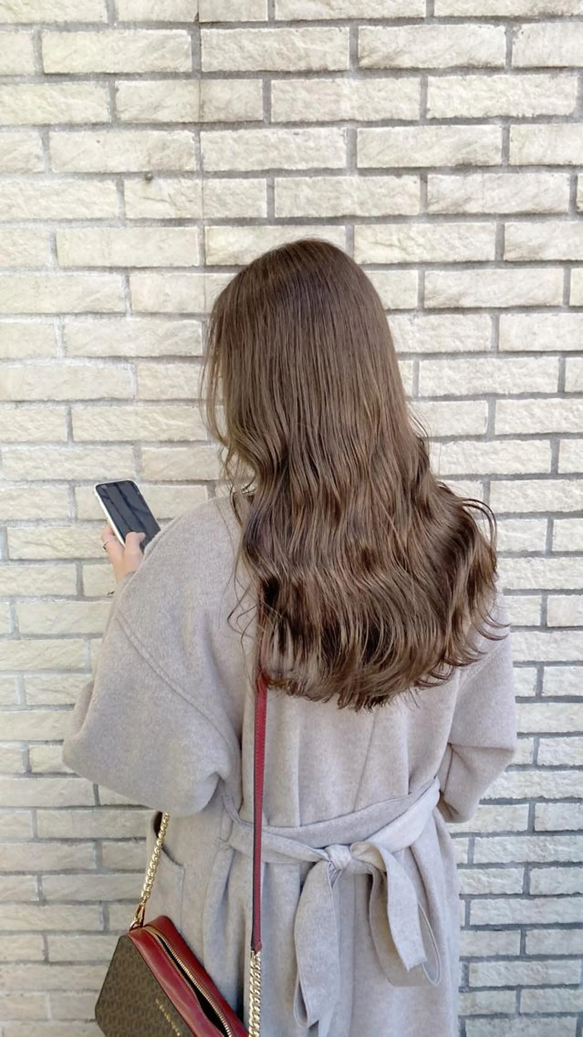 セミロング カラー ヘアカラー エリアマネージャー 復活の大澤竜馬のヘアスタイル