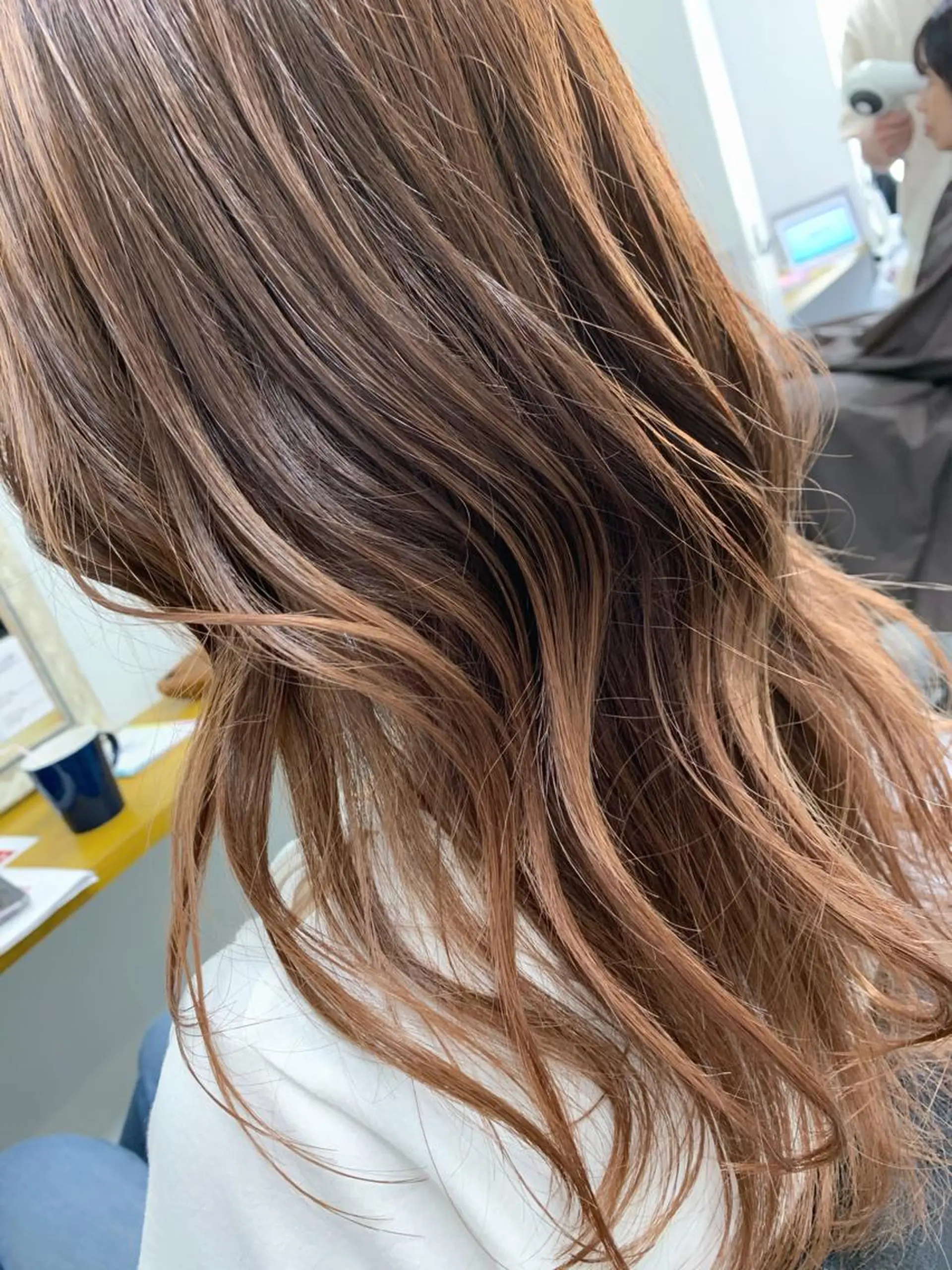 ロング 🥇近藤 恭輔🥇 Recharme新保のヘアスタイル