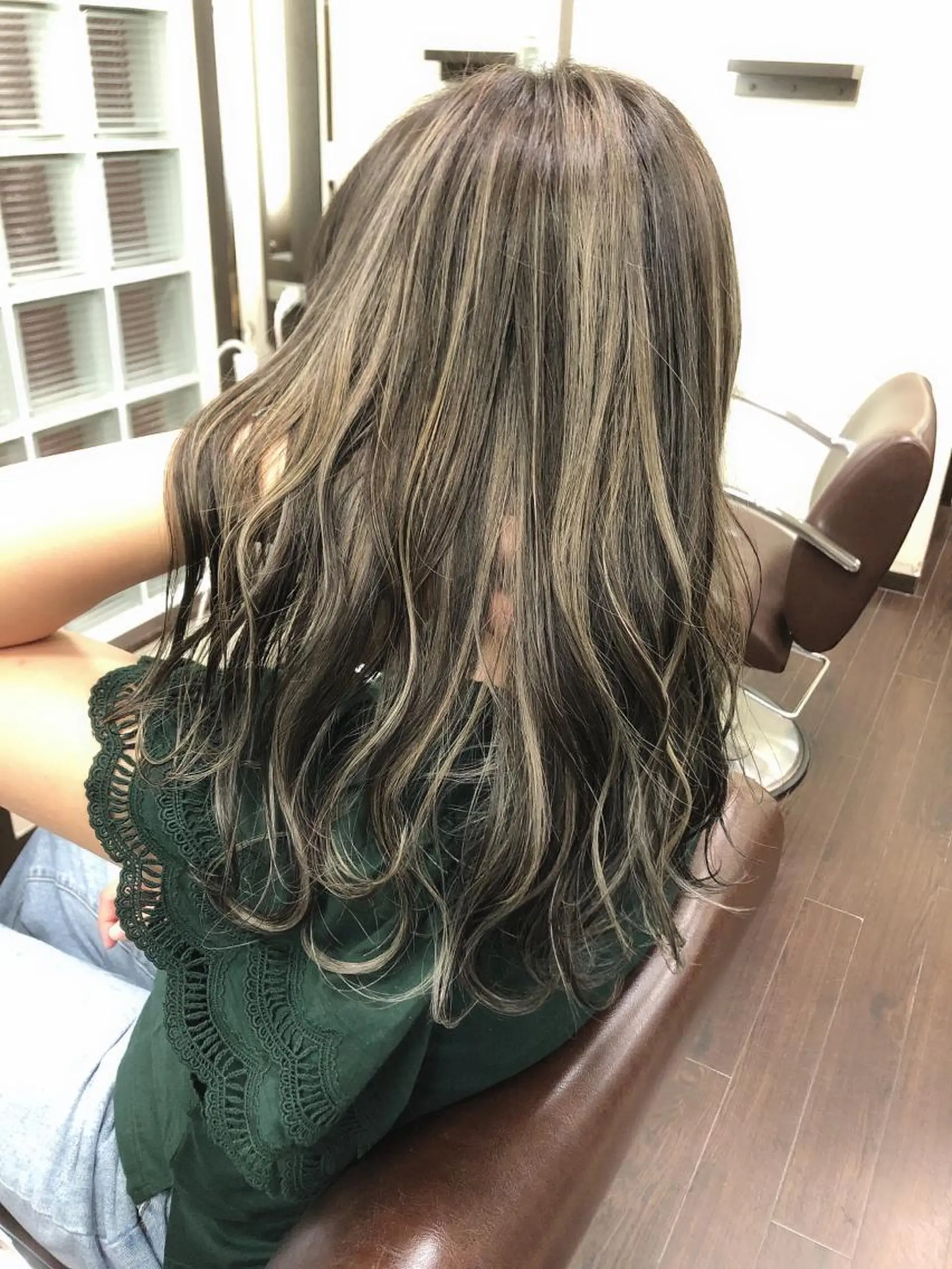 セミロング 具志 正太のヘアスタイル