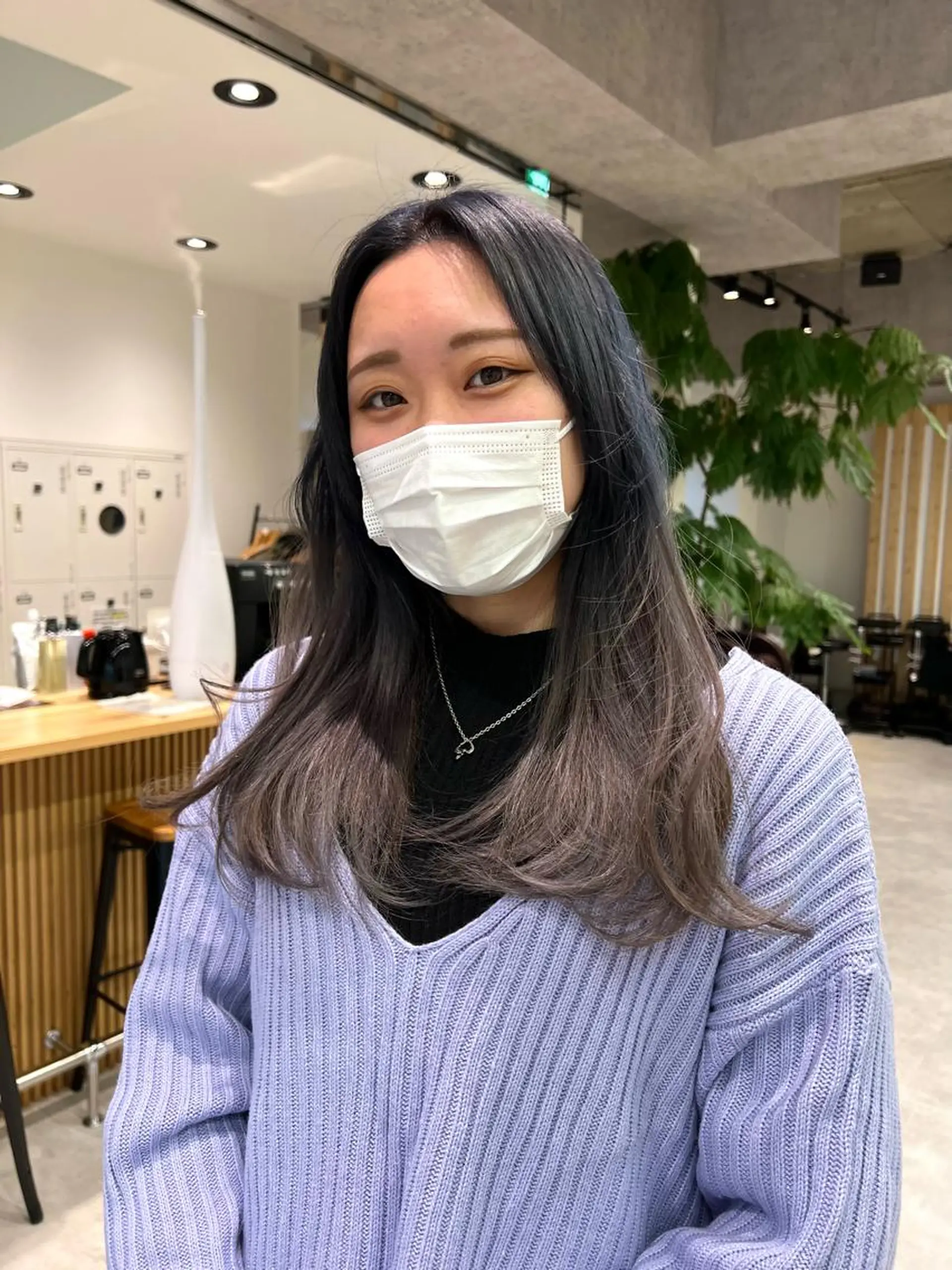 セミロング カラー カット ヘアカラー トリートメント 🍀お悩み改善憧れの 美髪 小林風雅のヘアスタイル