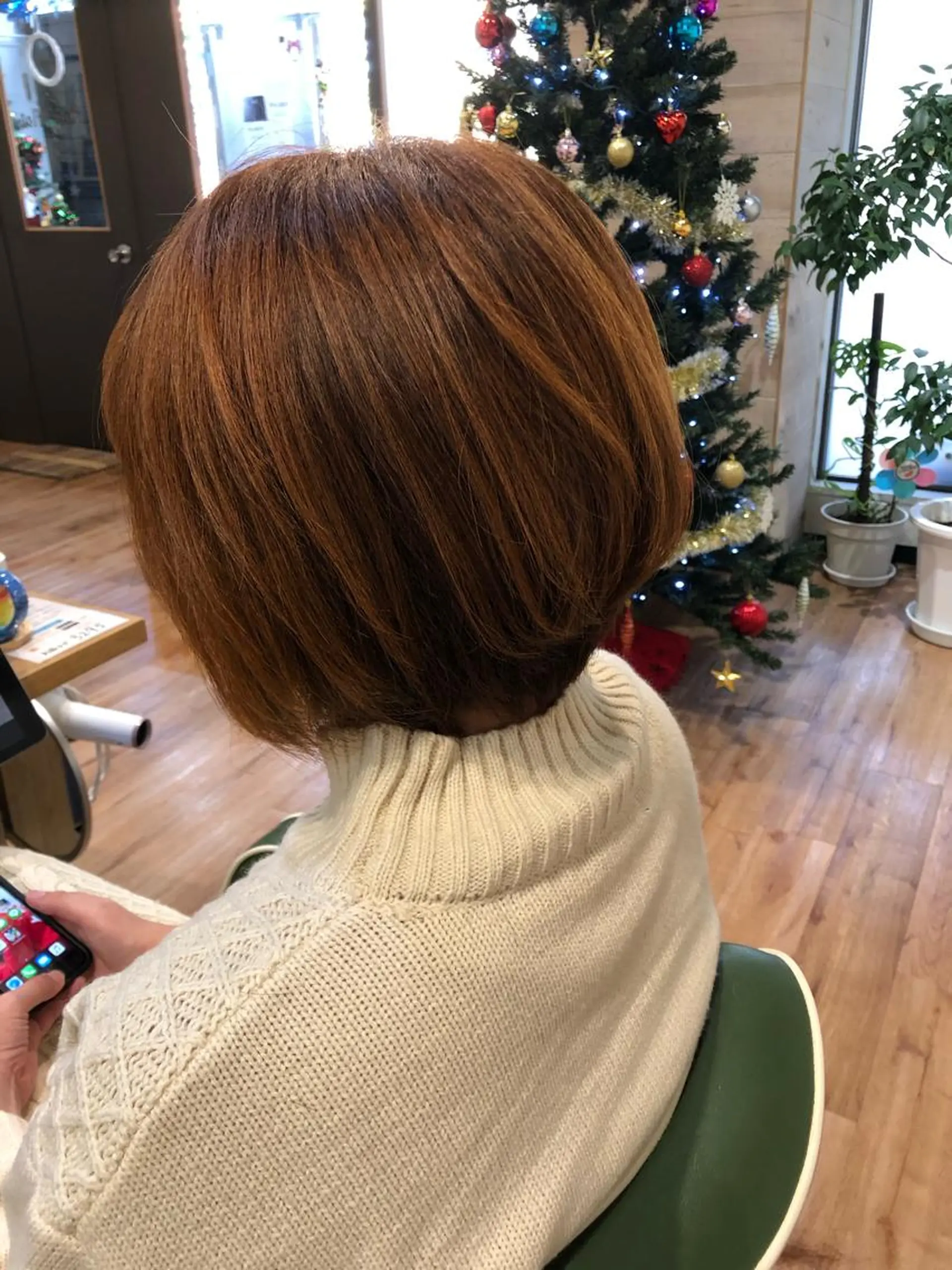 ショート カット ヘアカラー トリートメント 青野 文香のヘアスタイル